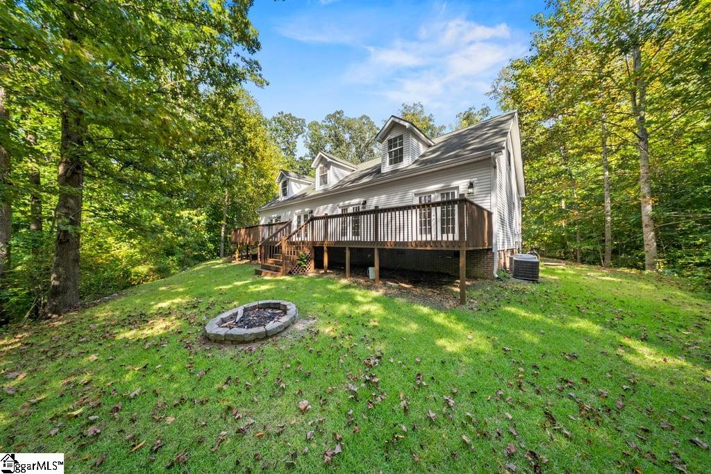 107 Buttercup Court Property Photo 31