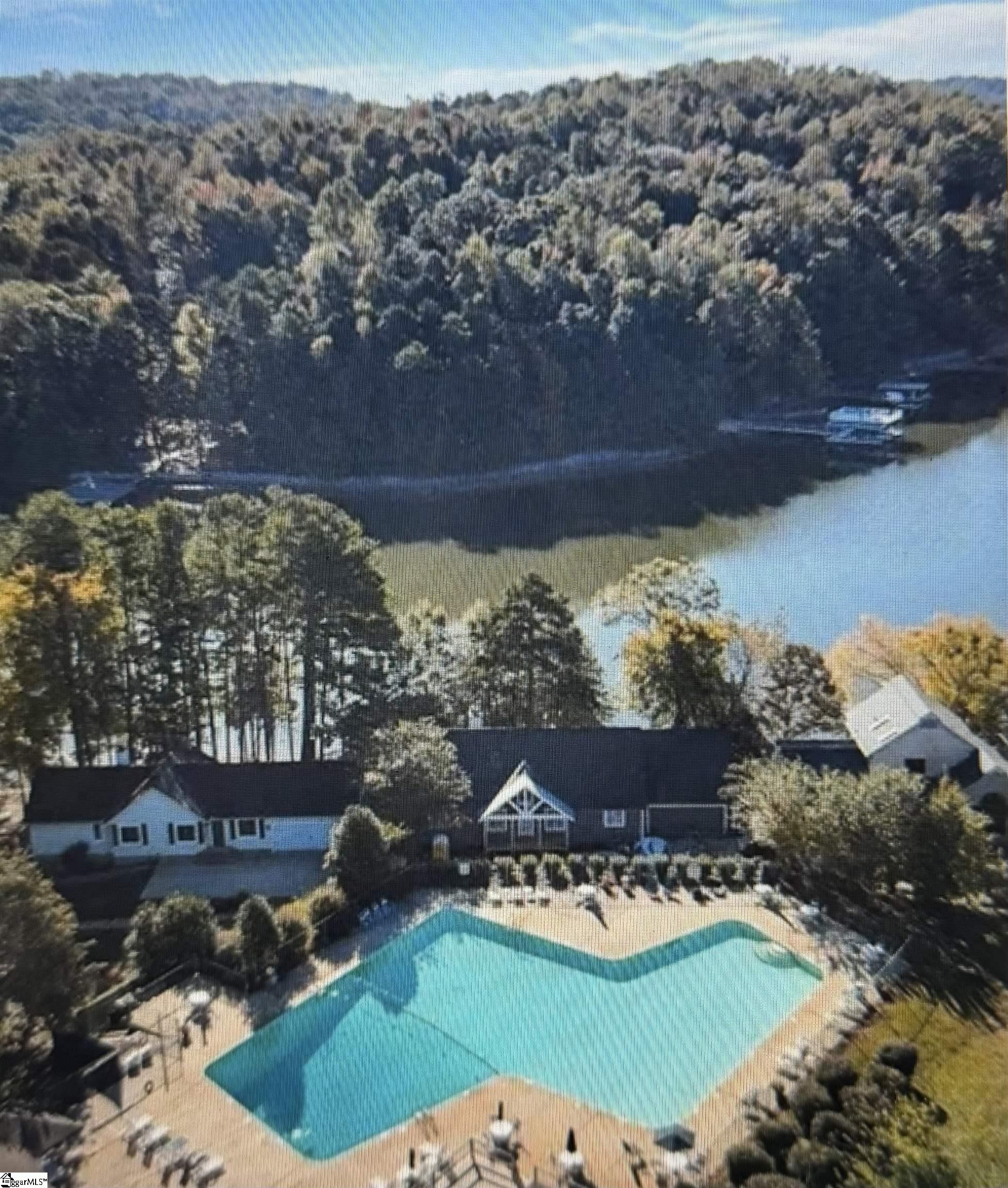 107 Buttercup Court Property Photo 38