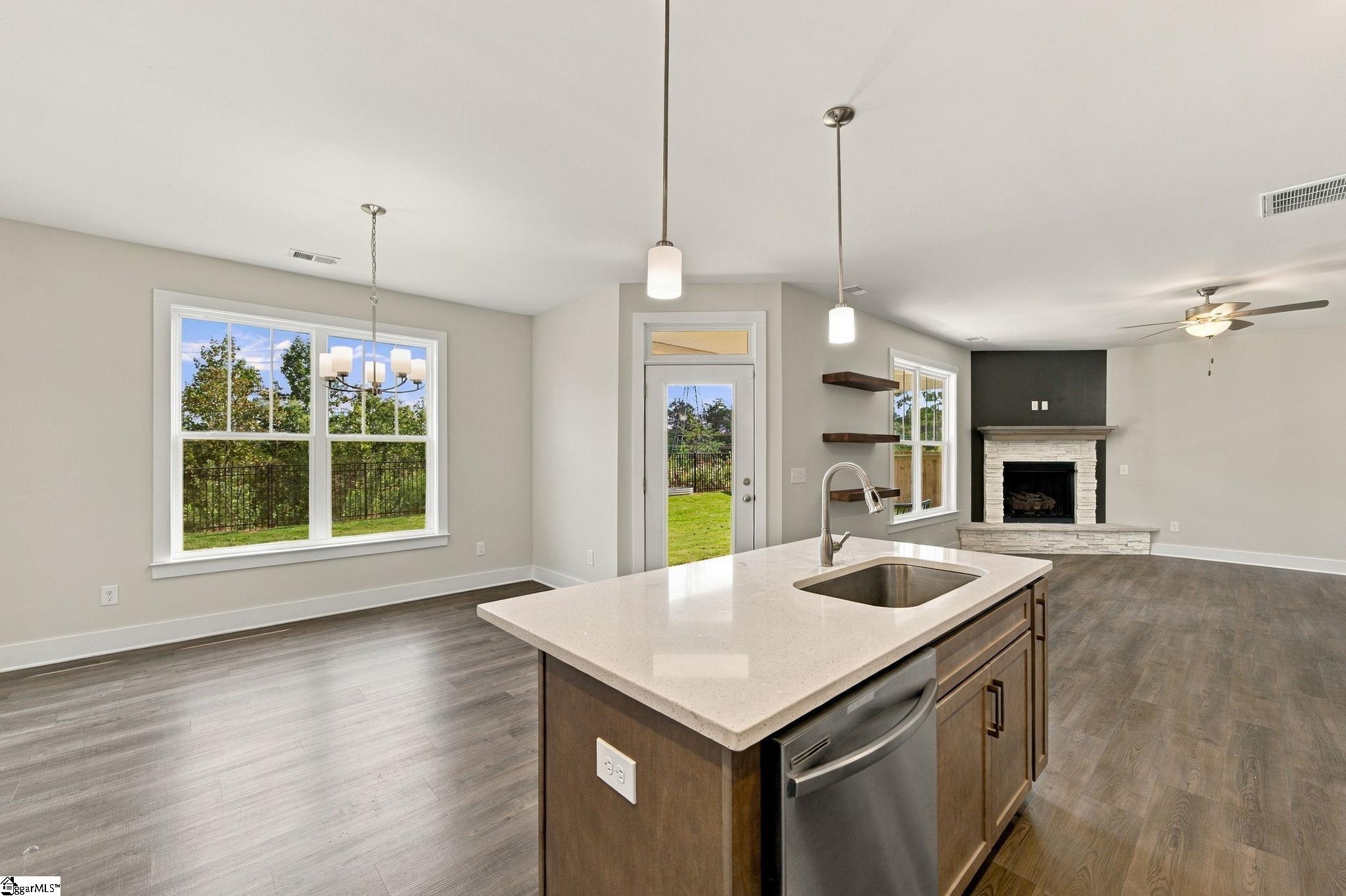 517 Glendon Street Property Photo 13