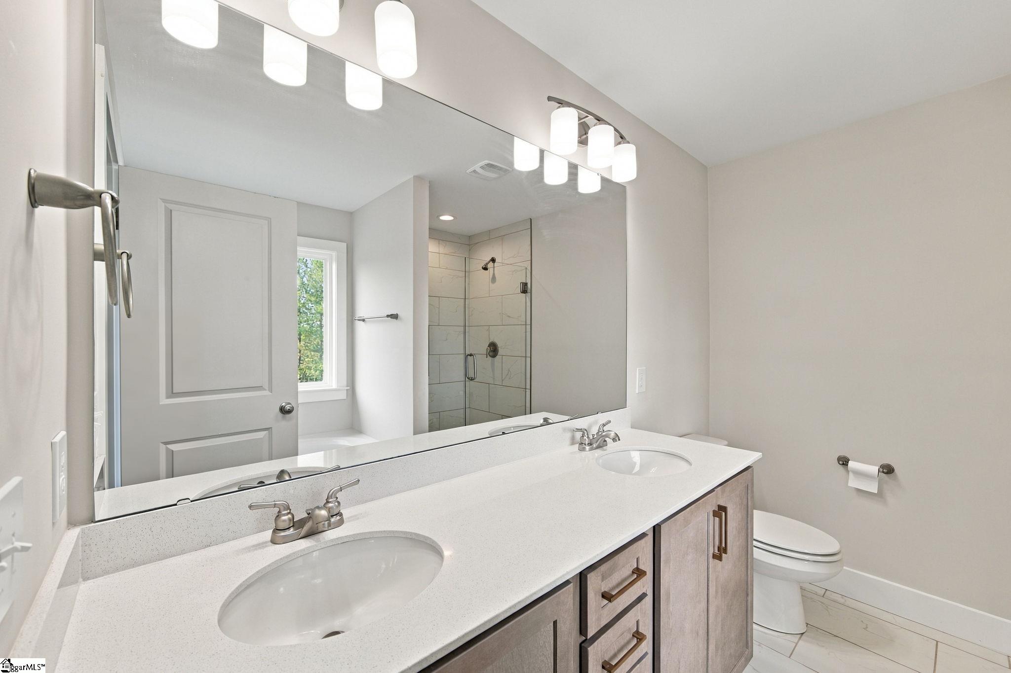 517 Glendon Street Property Photo 27