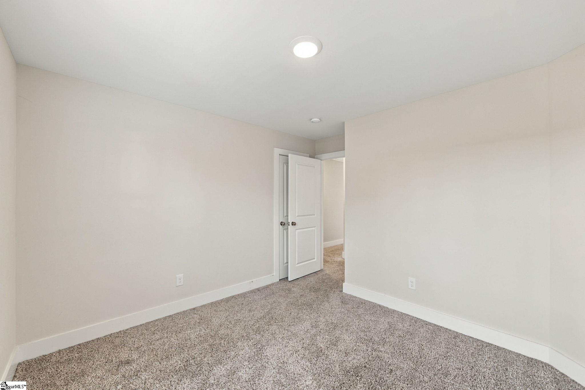 517 Glendon Street Property Photo 34