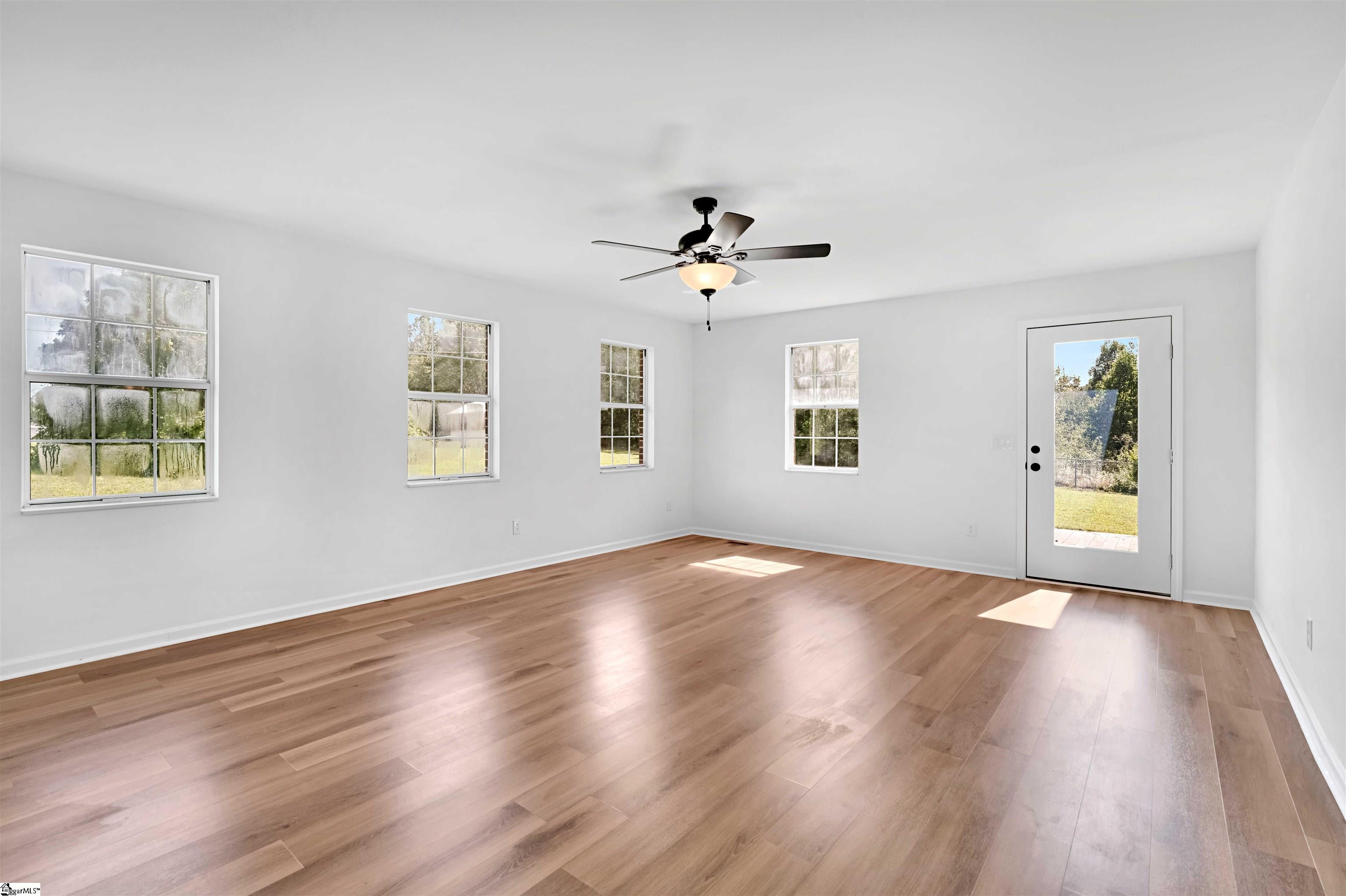 3533 Pelzer Highway Property Photo 12