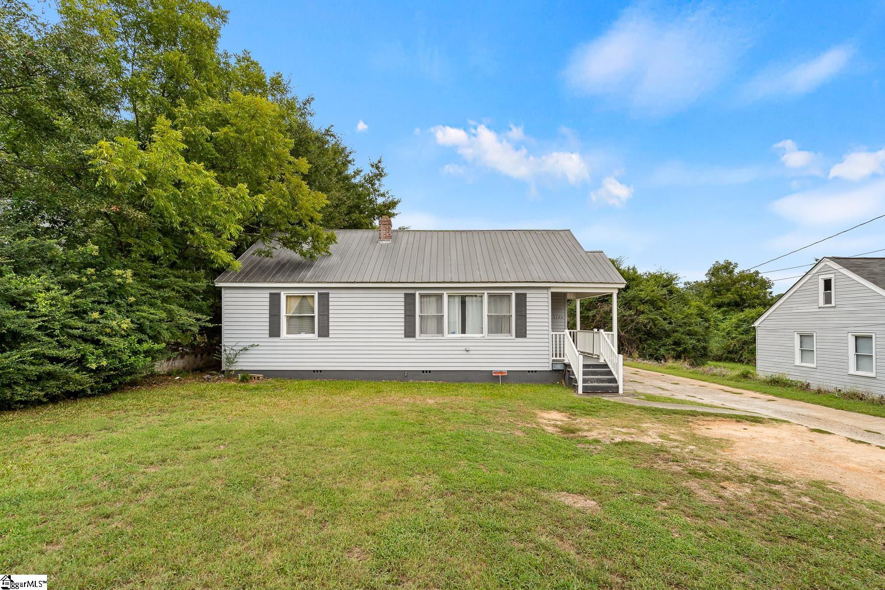 2706 Whitehall Avenue Property Photo 1
