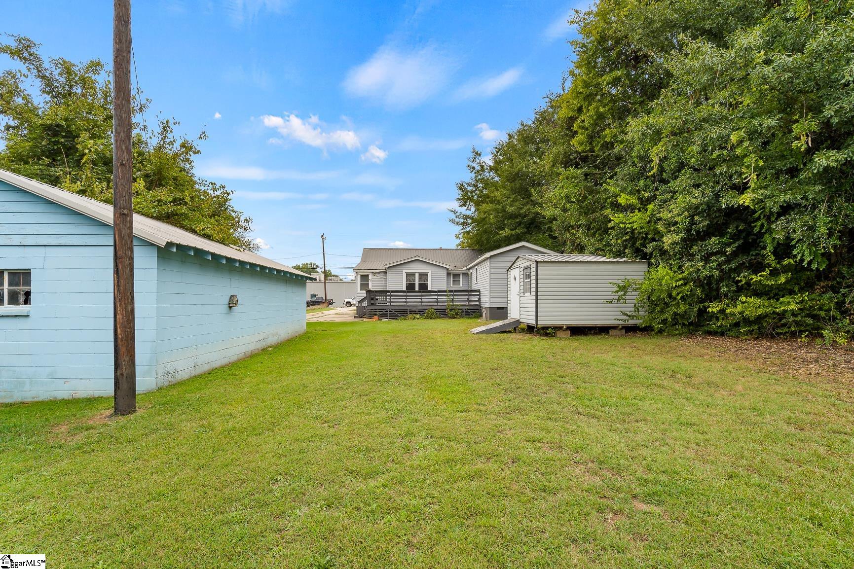 2706 Whitehall Avenue Property Photo 22