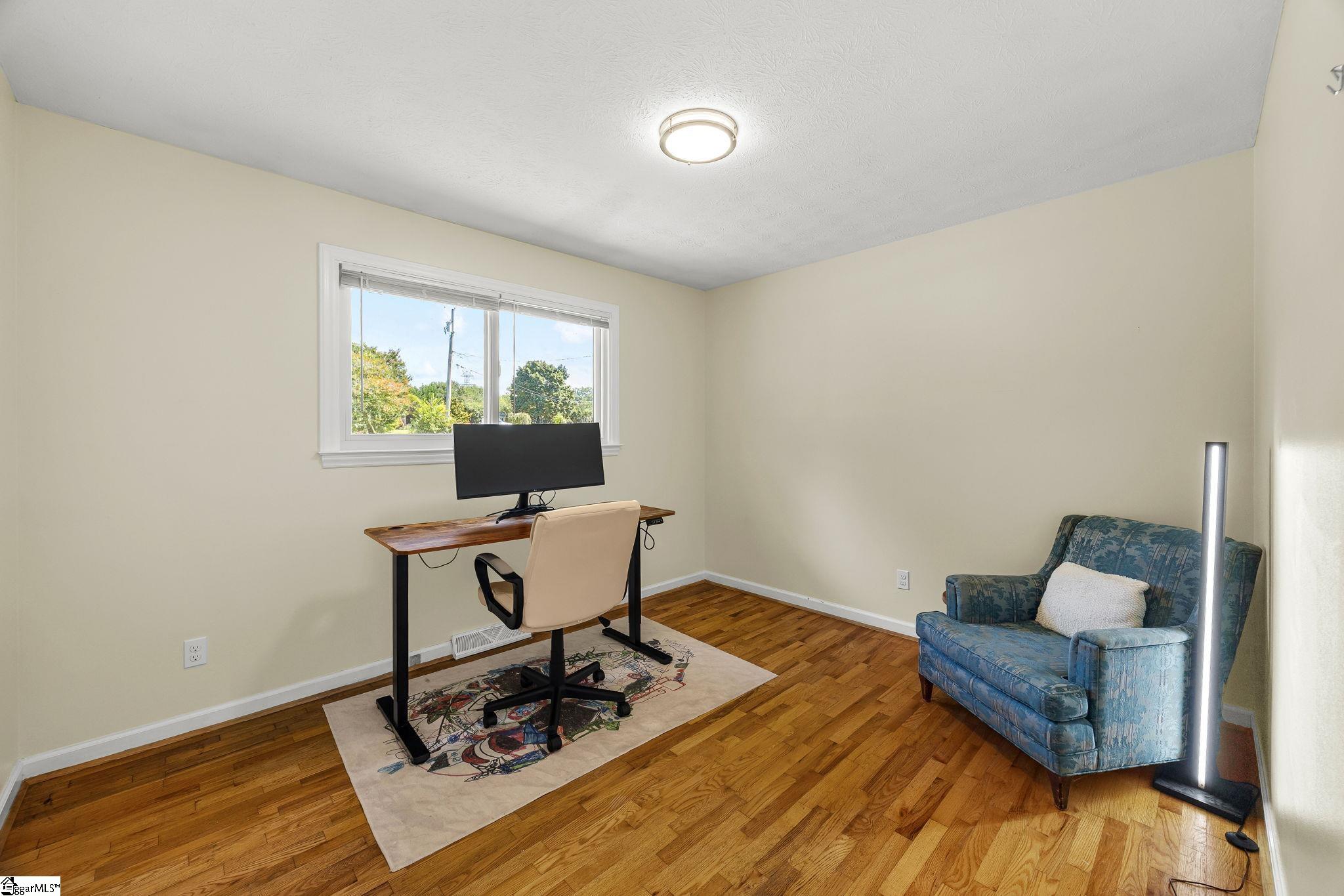 116 E Hill Drive Property Photo 13