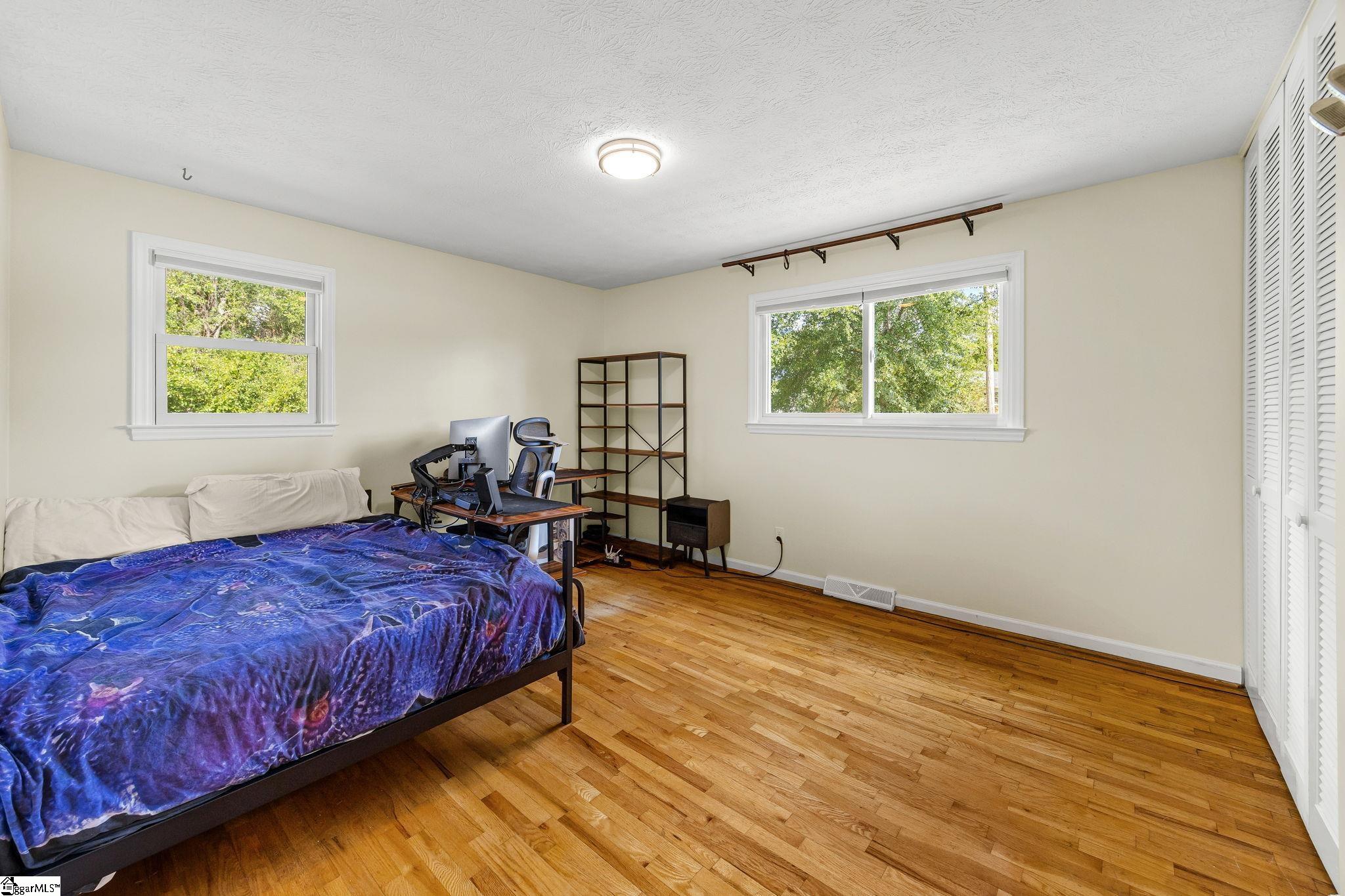 116 E Hill Drive Property Photo 16