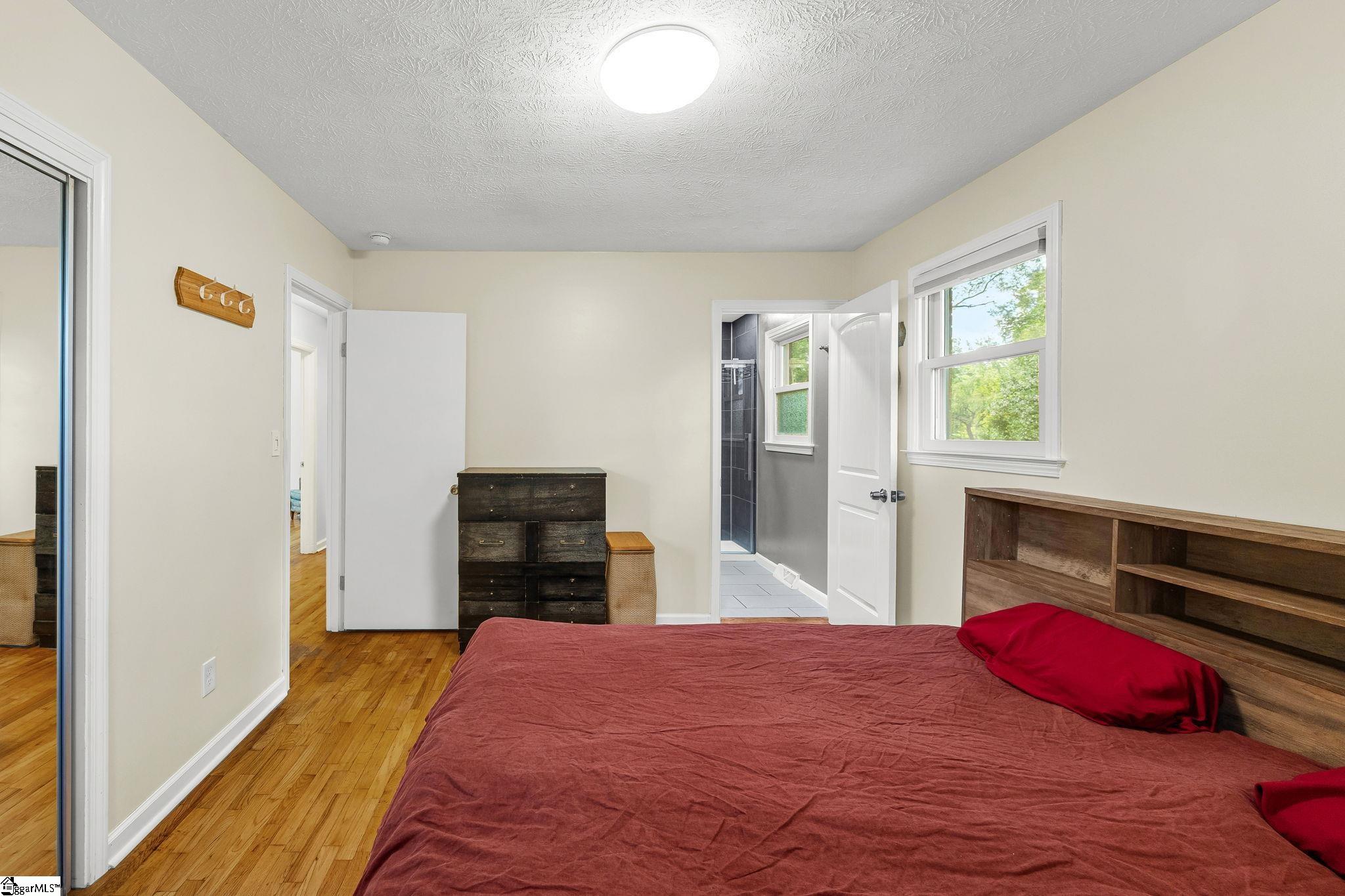 116 E Hill Drive Property Photo 19