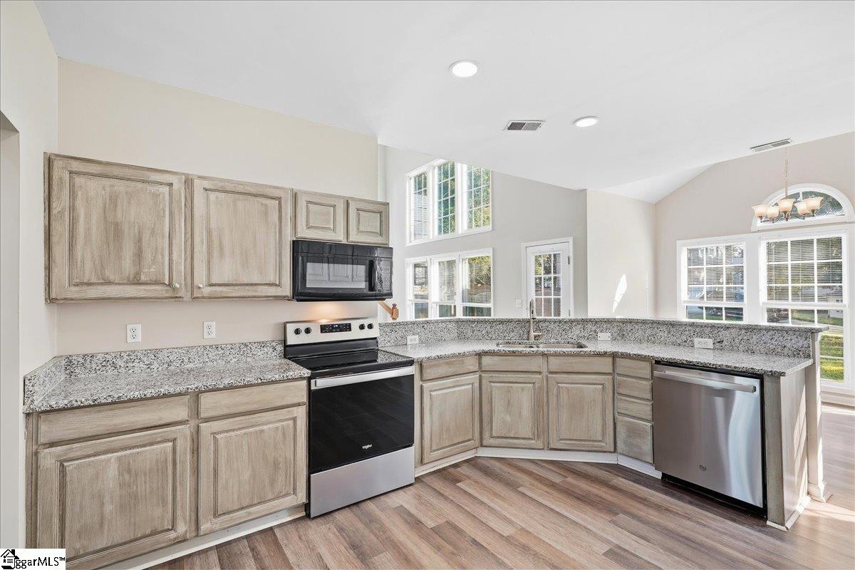 311 S Orchard Farms Avenue Property Photo 17