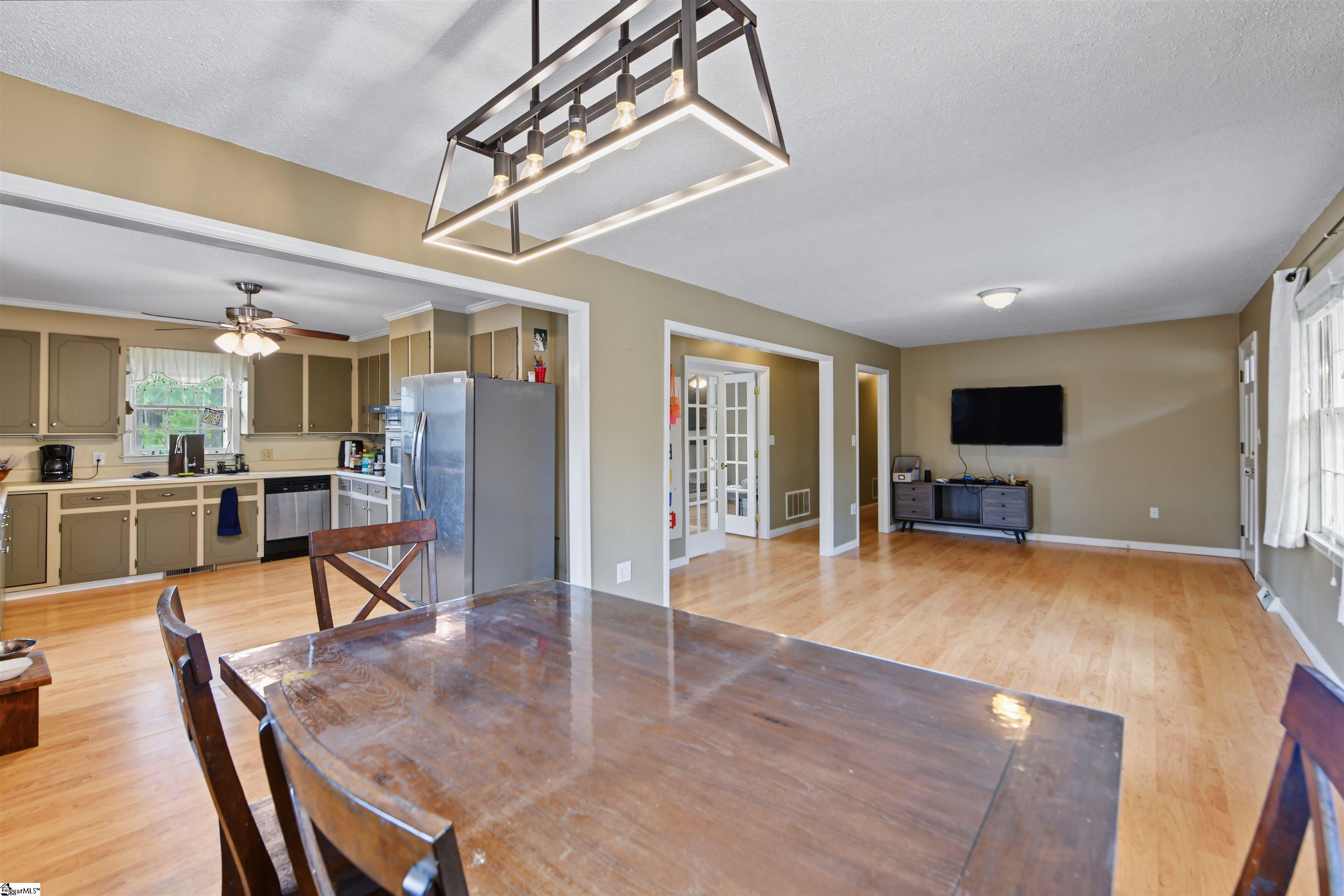 1007 Hiawatha Drive Property Photo 15