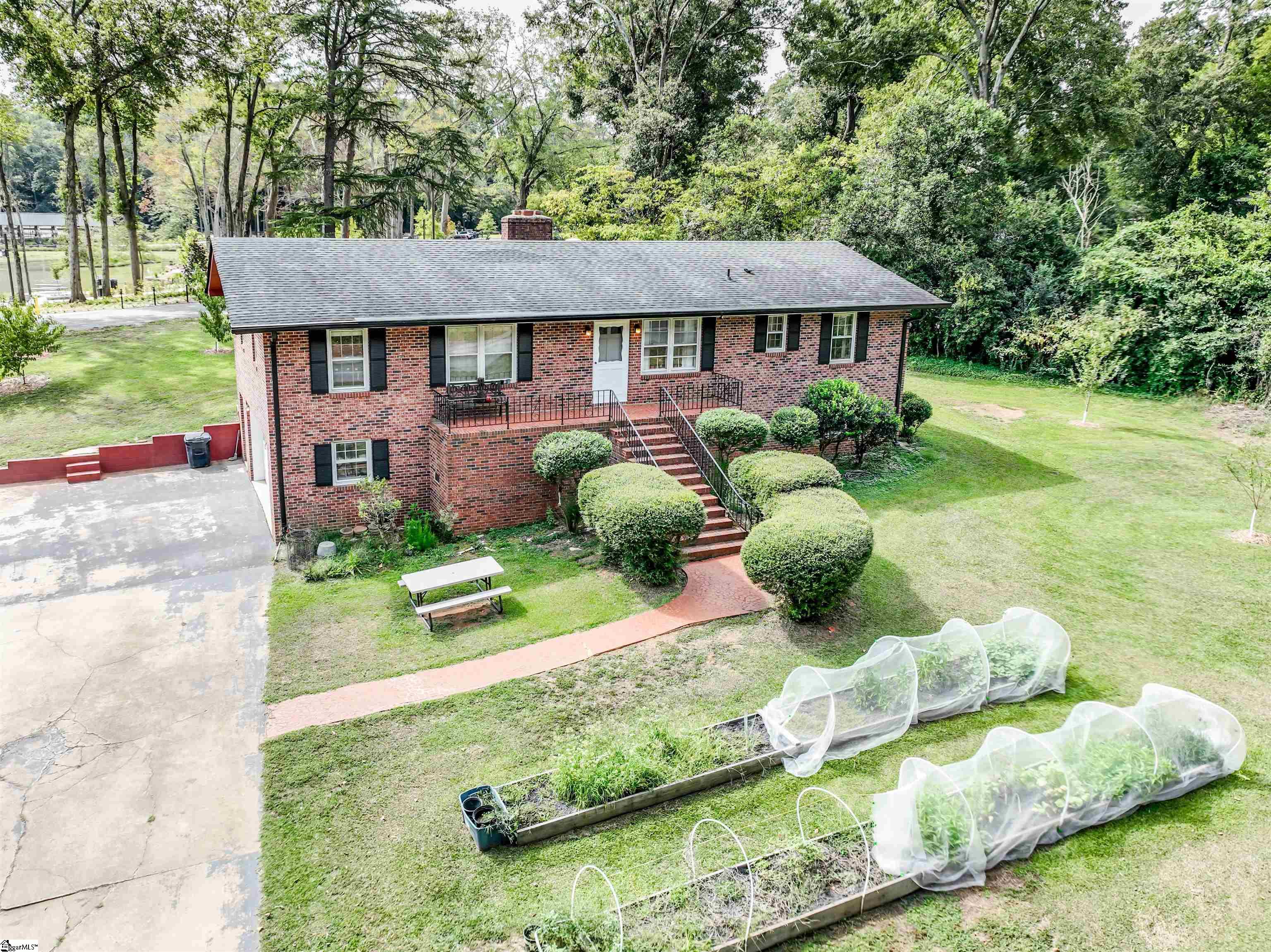 1007 Hiawatha Drive Property Photo 43