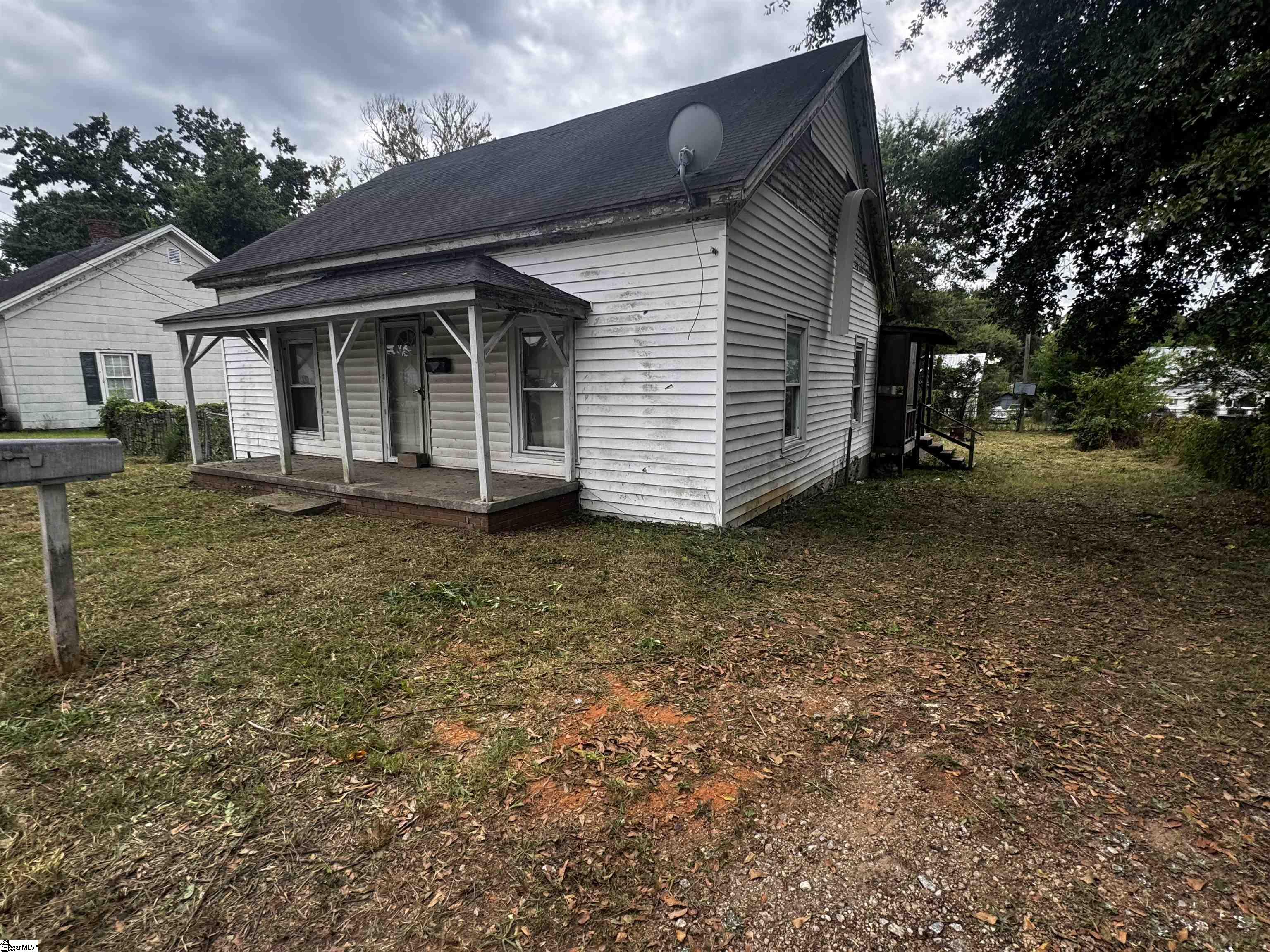 6 Hammett Street Property Photo 1