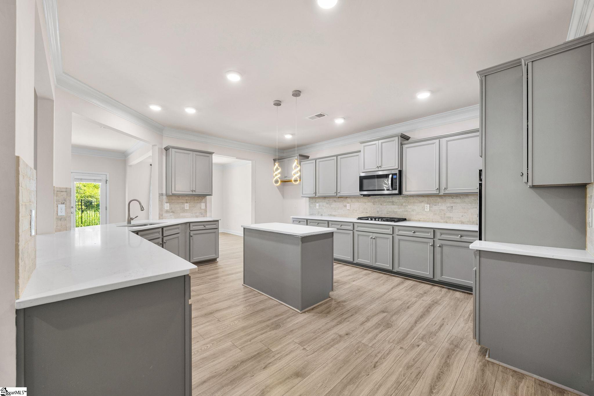 100 General Store Way Property Photo 14