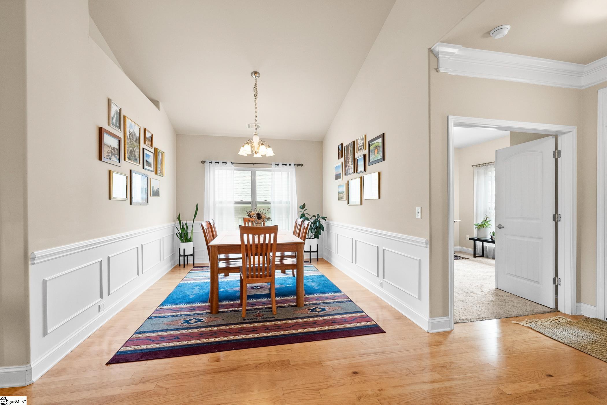 16 Border Avenue Property Photo 14