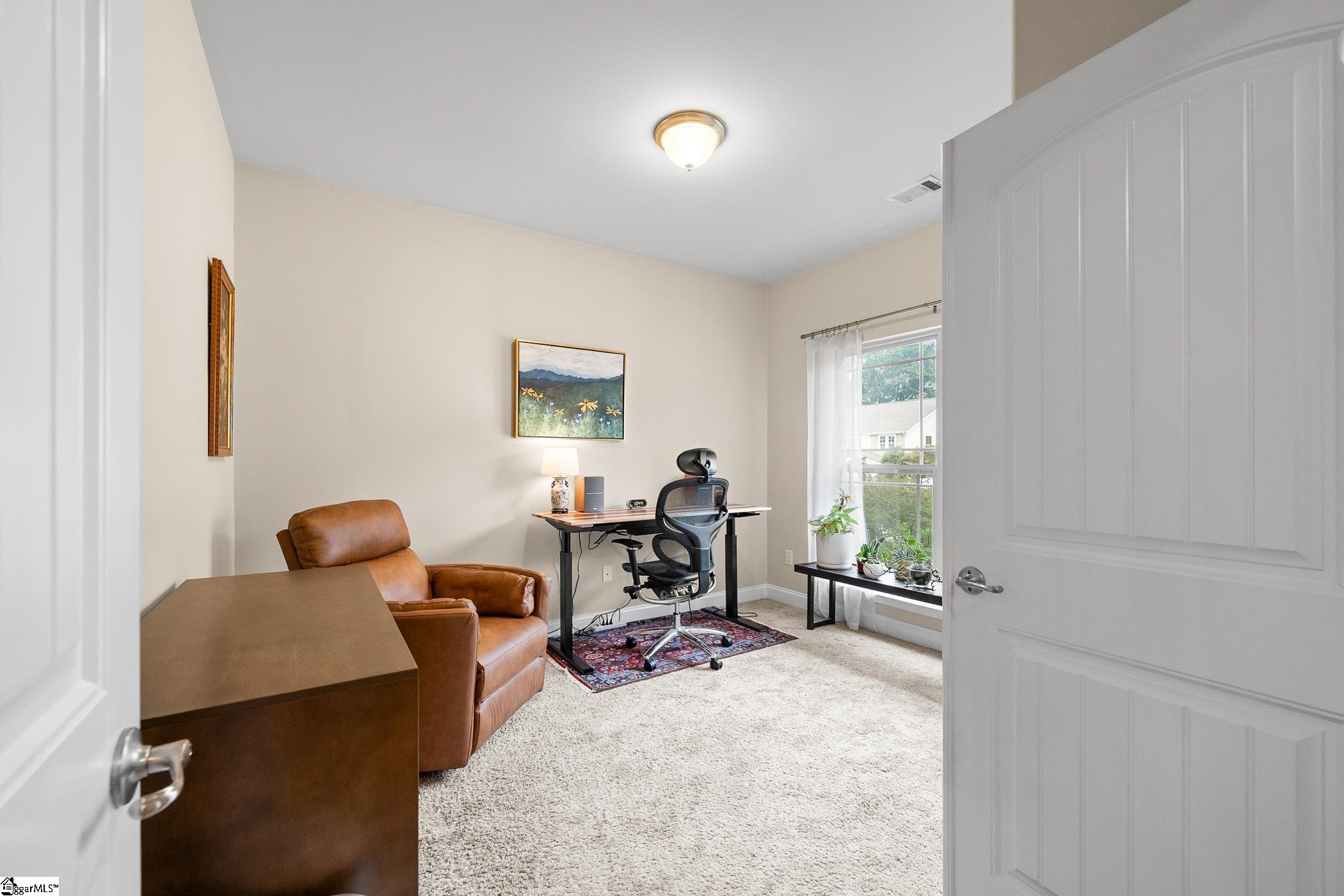16 Border Avenue Property Photo 15