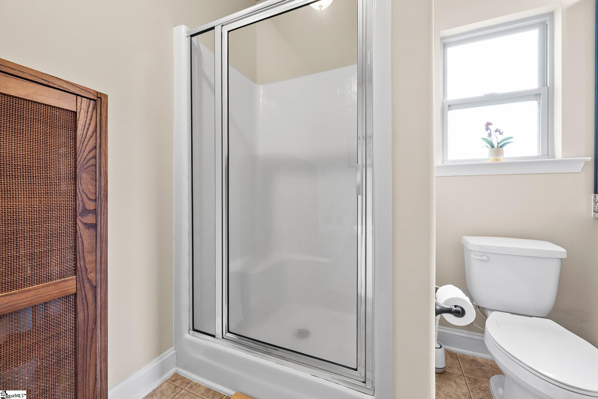 16 Border Avenue Property Photo 22