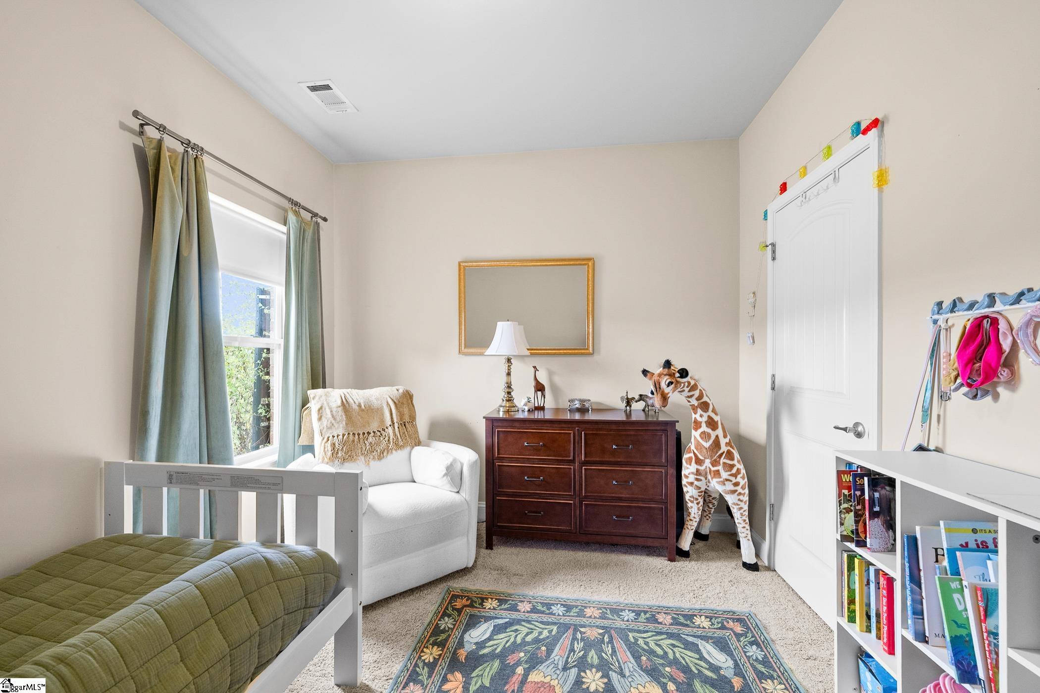 16 Border Avenue Property Photo 25