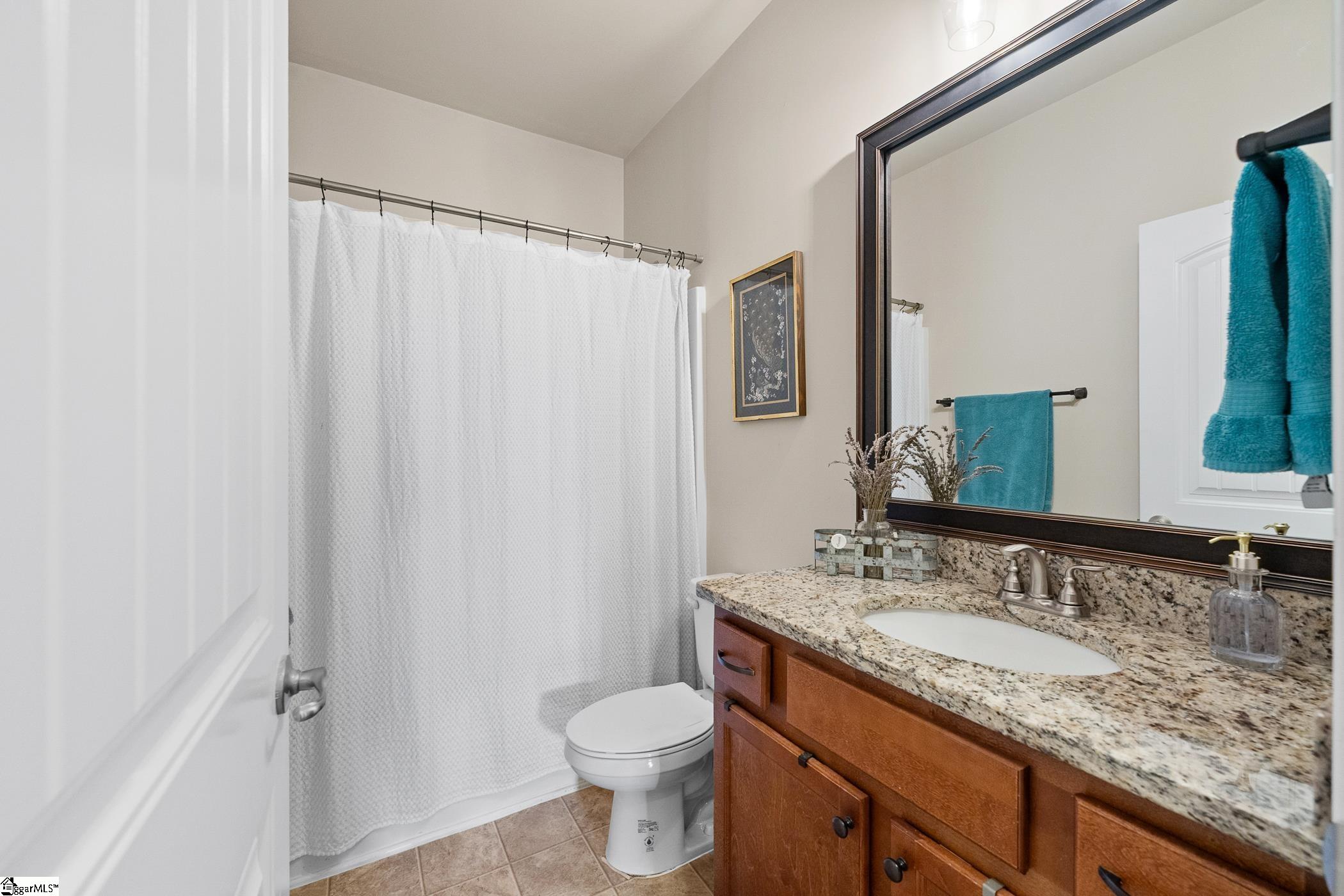16 Border Avenue Property Photo 26