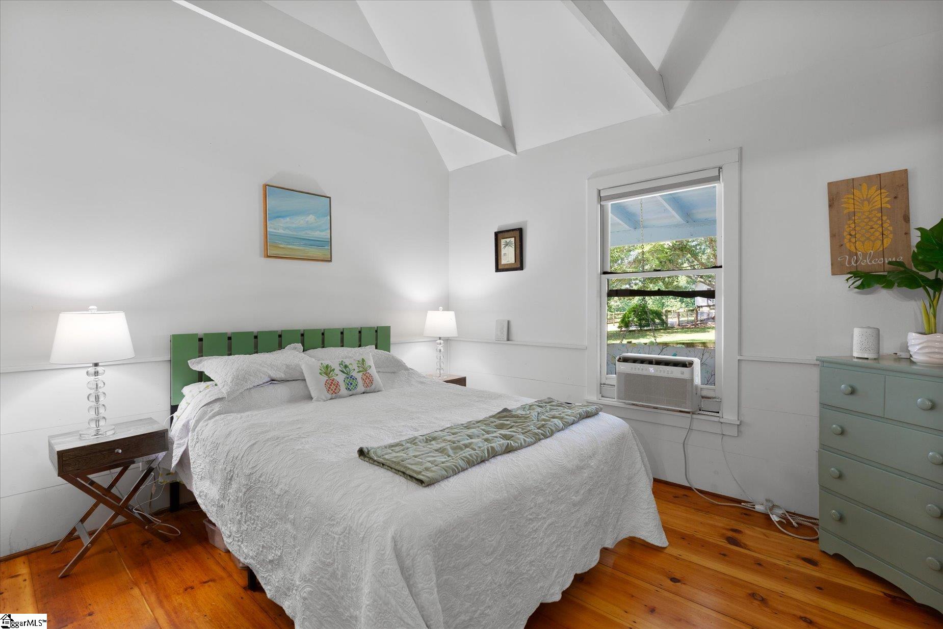 1124 Tugaloo Road Property Photo 24