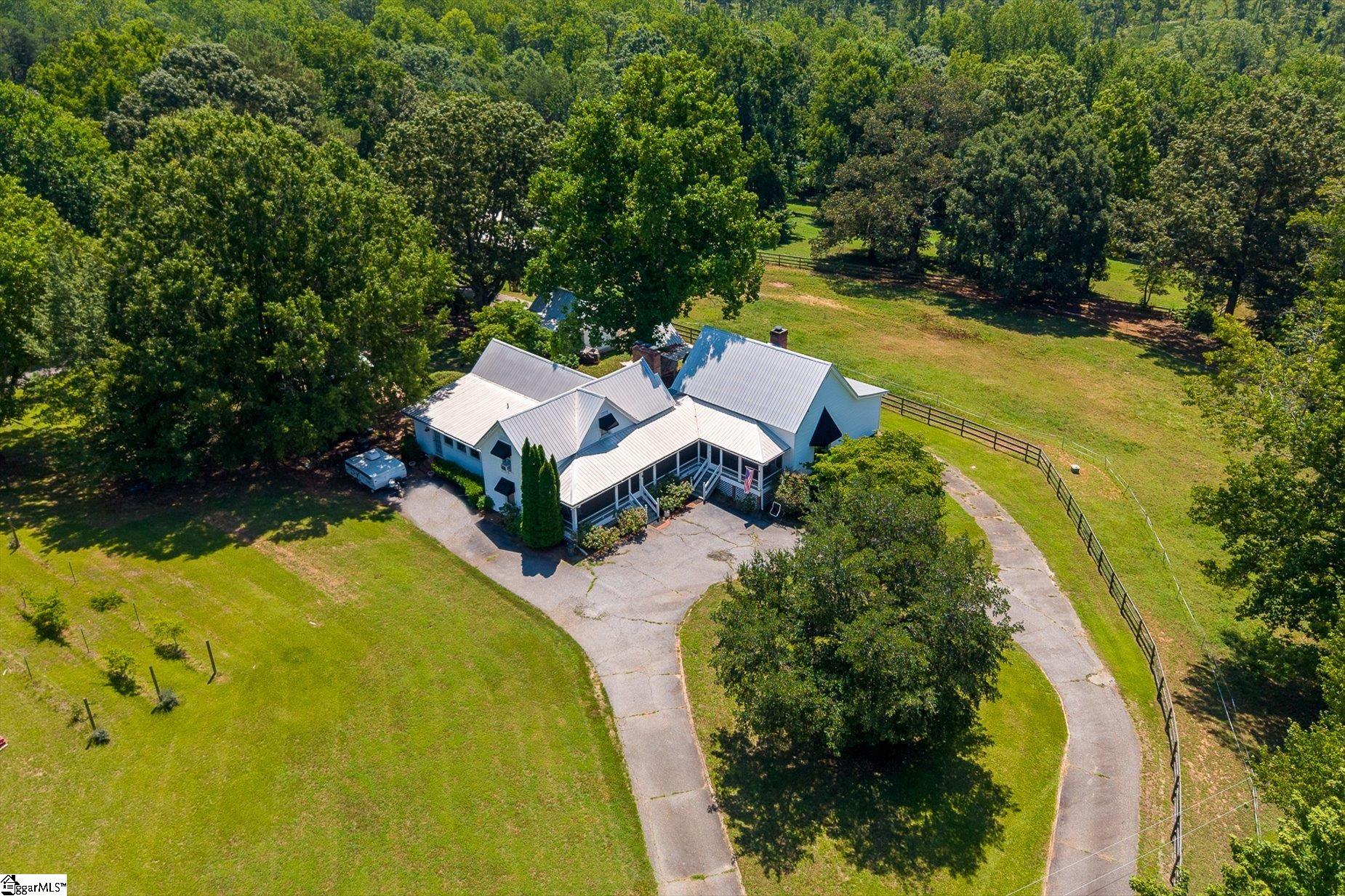1124 Tugaloo Road Property Photo 43