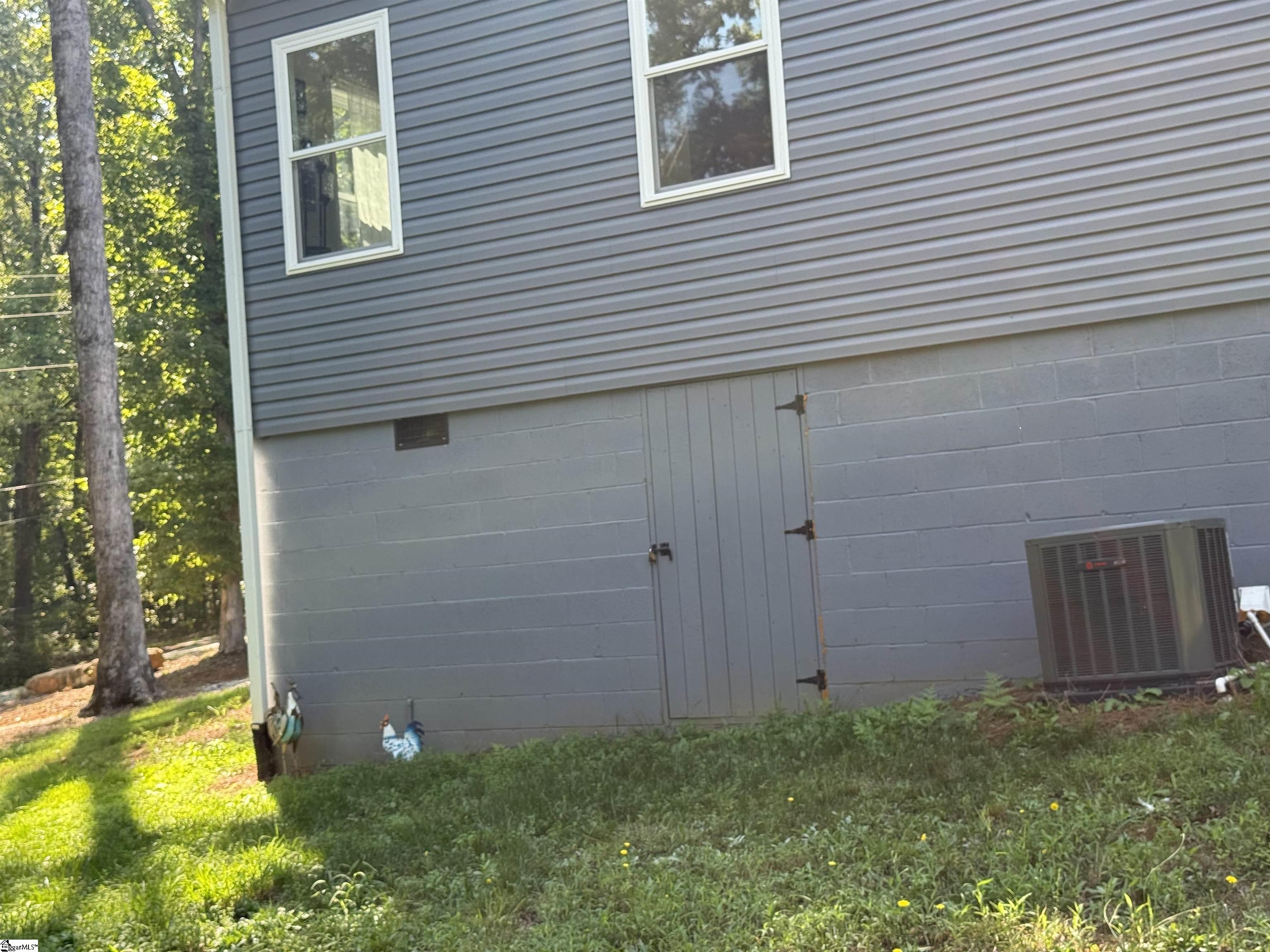 54 Lakeview Road Property Photo 31