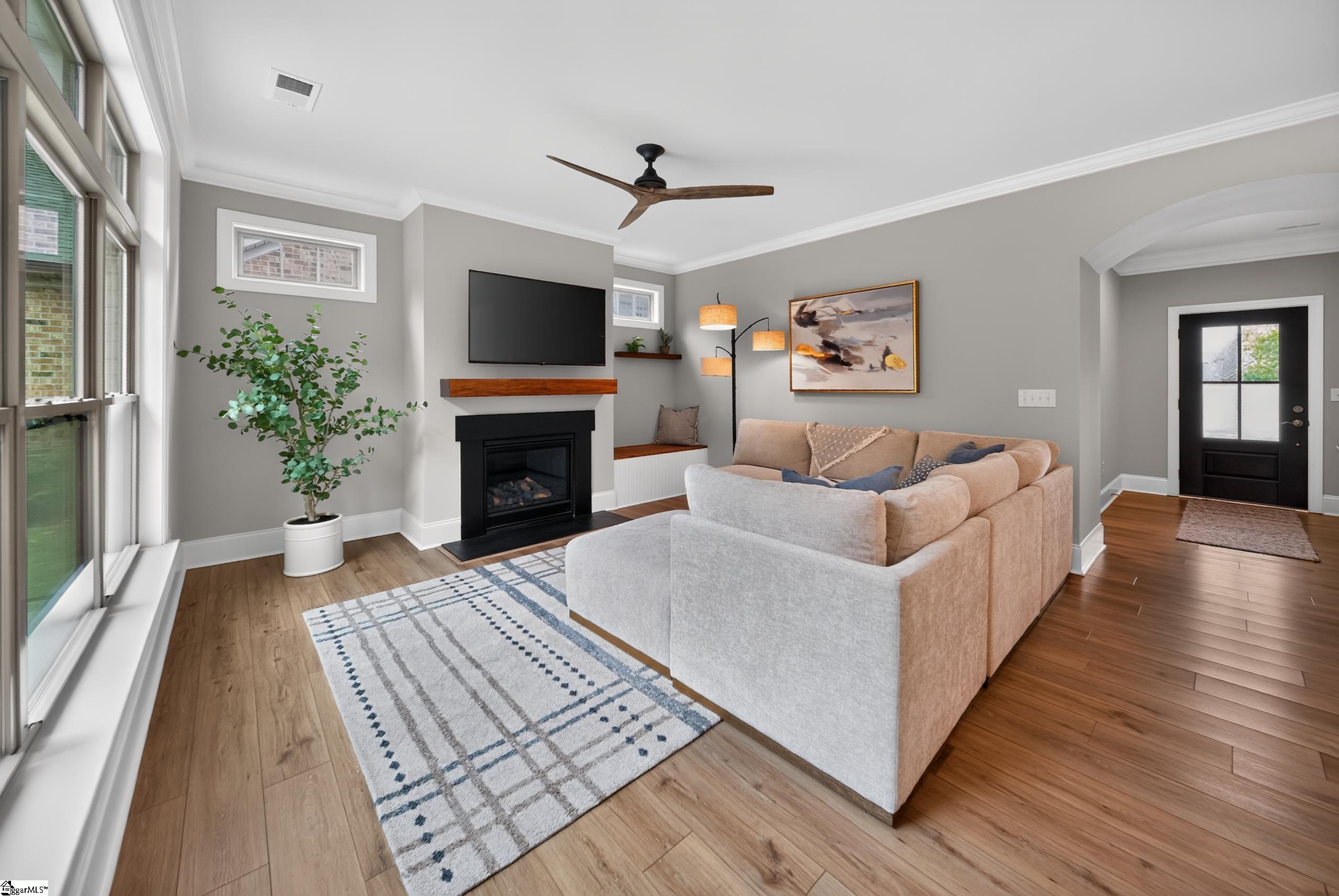 307 Stillwaters Bay Drive Property Photo 8