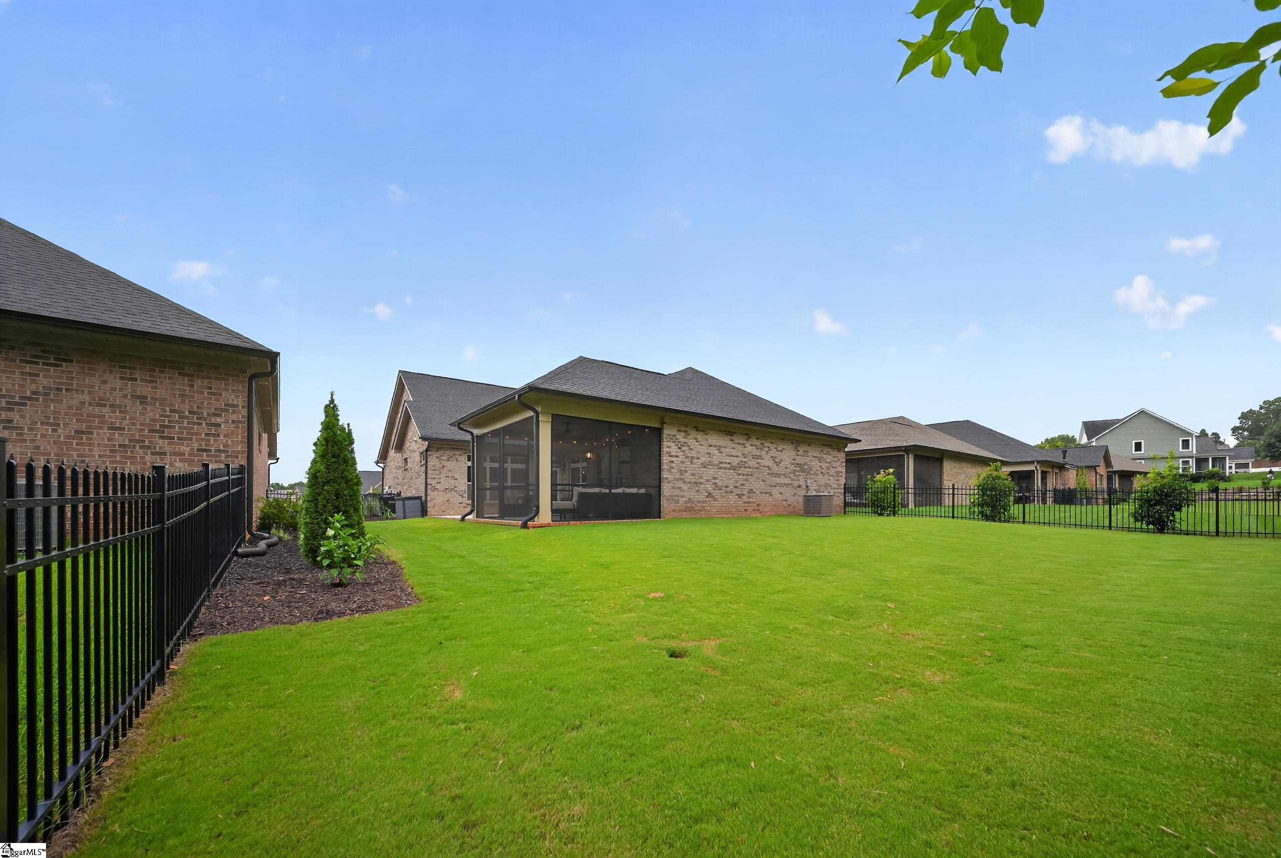 307 Stillwaters Bay Drive Property Photo 42