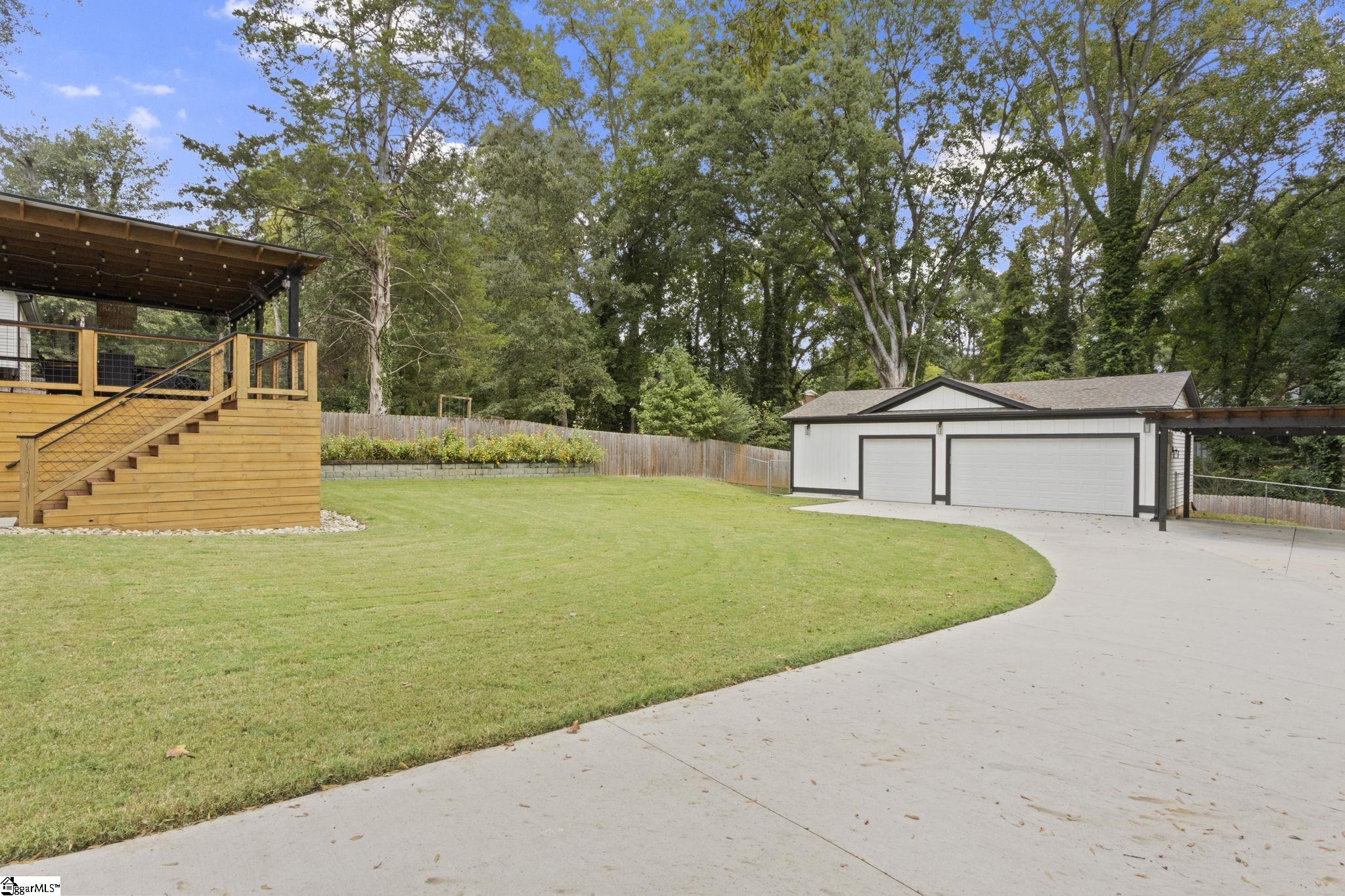 118 Boyd Avenue Property Photo 32
