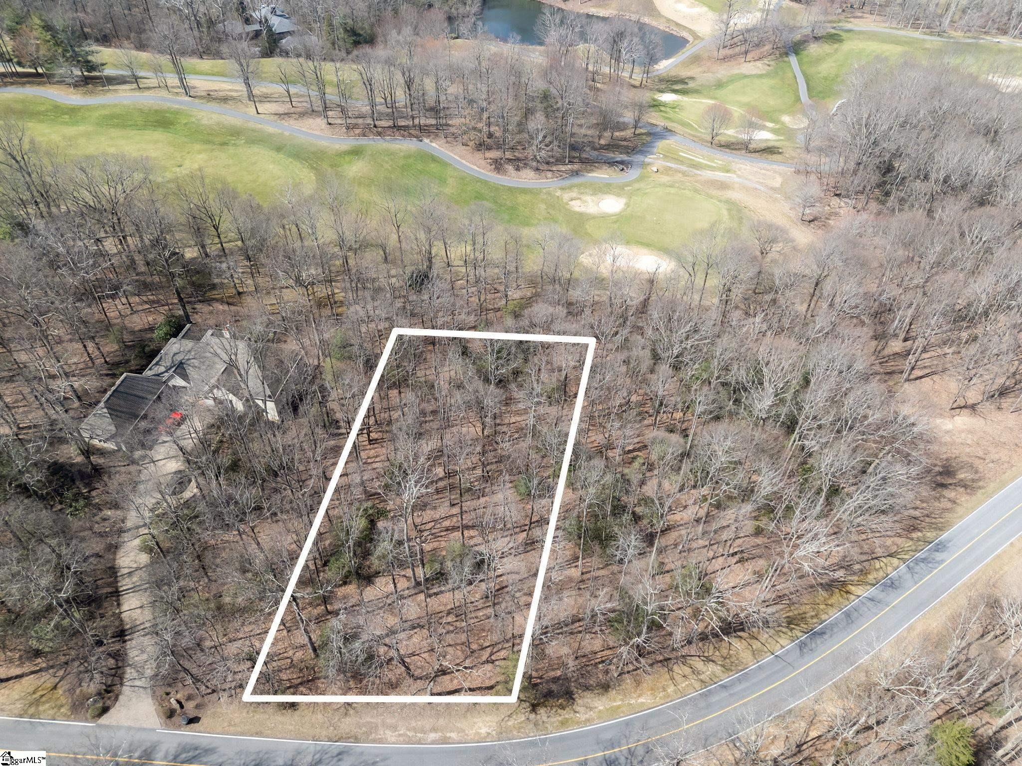 66 The Cliffs Parkway Property Photo 9