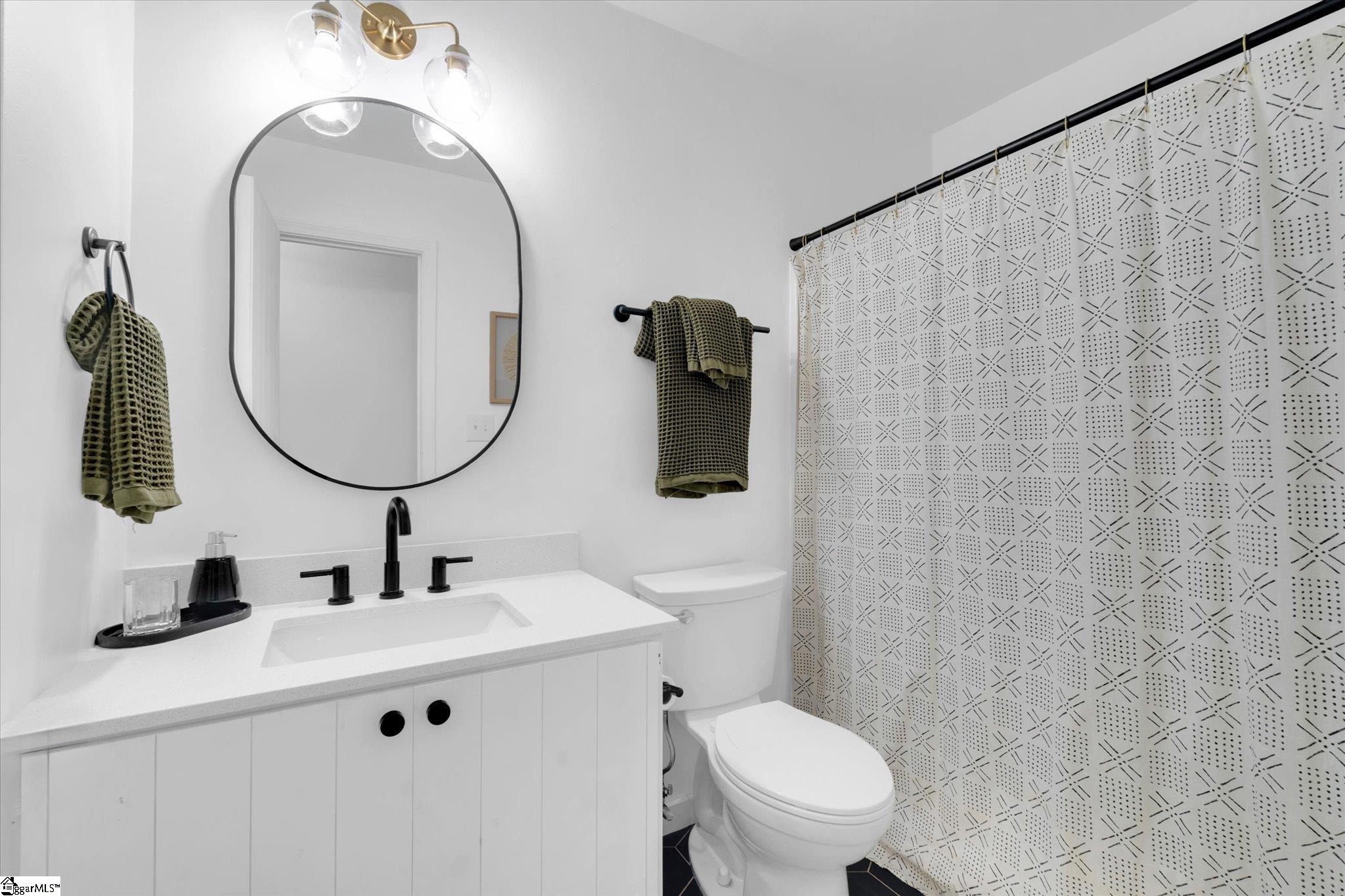 123 Mountain Chase Drive Property Photo 16