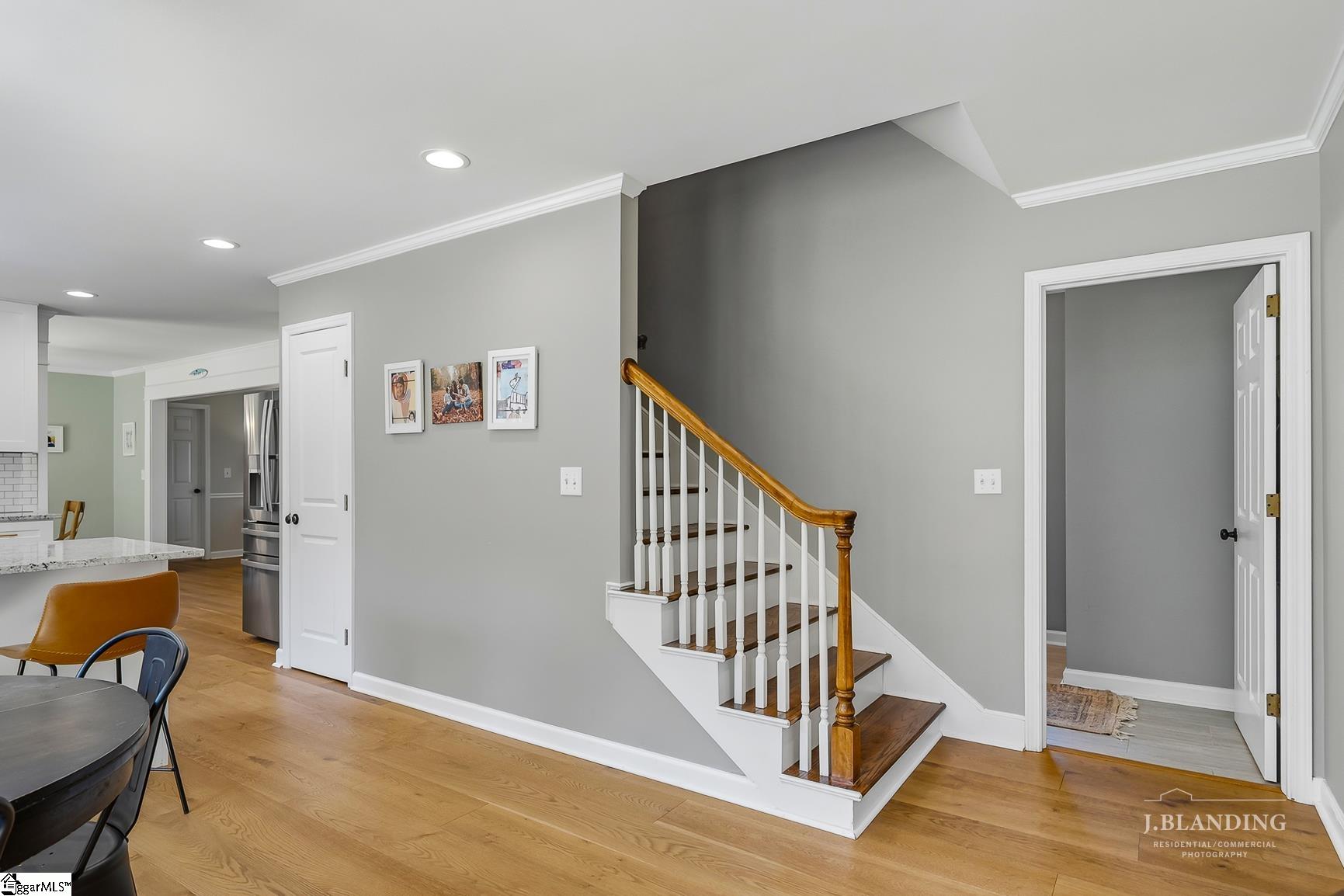 214 Devon Way Property Photo 16