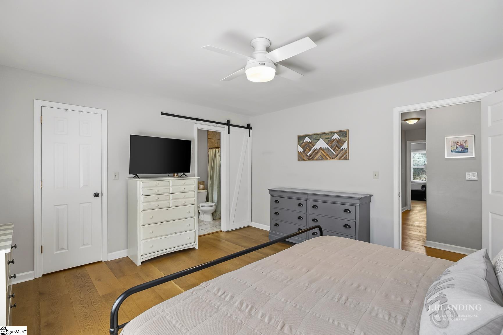 214 Devon Way Property Photo 17