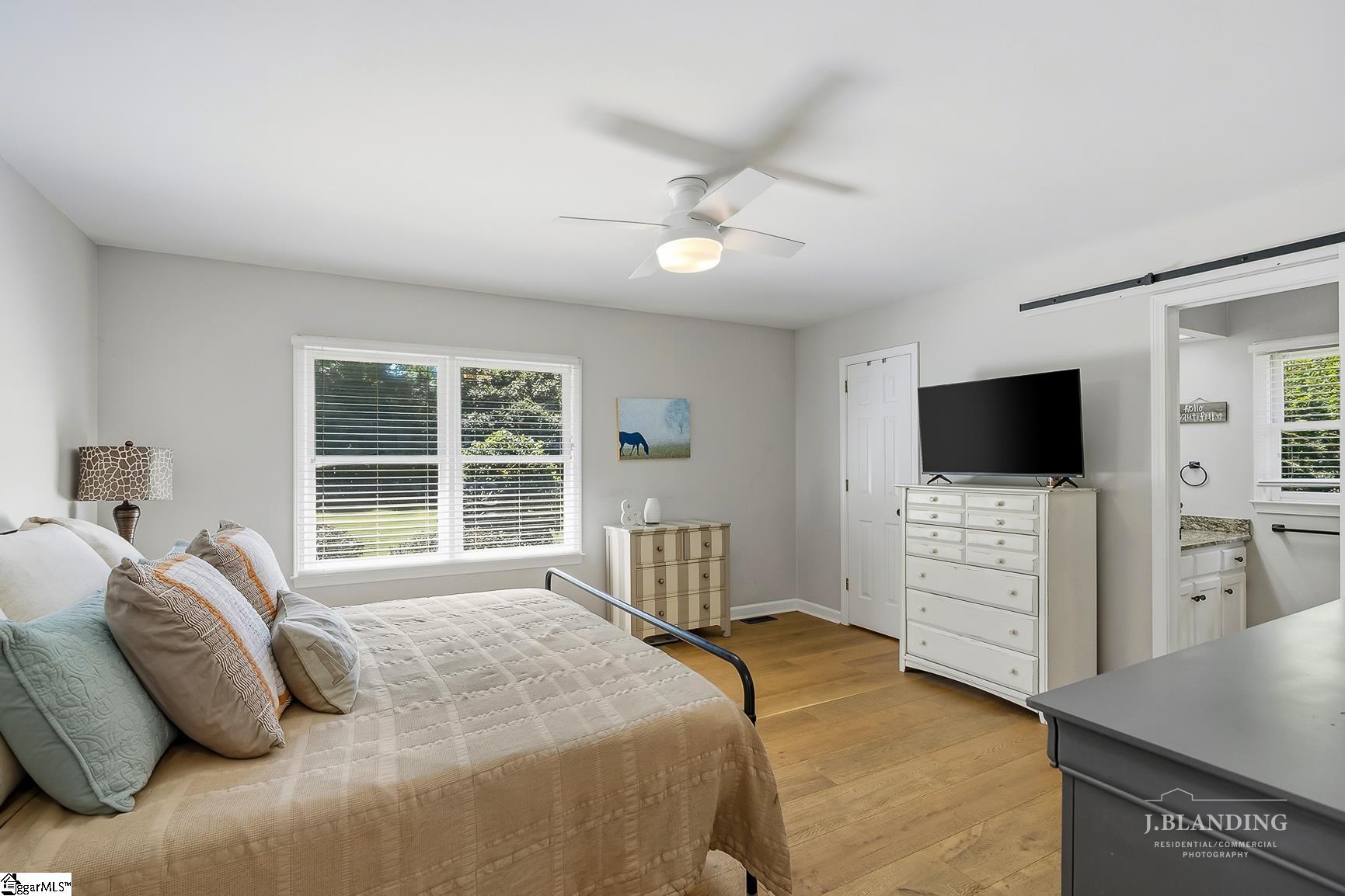 214 Devon Way Property Photo 18