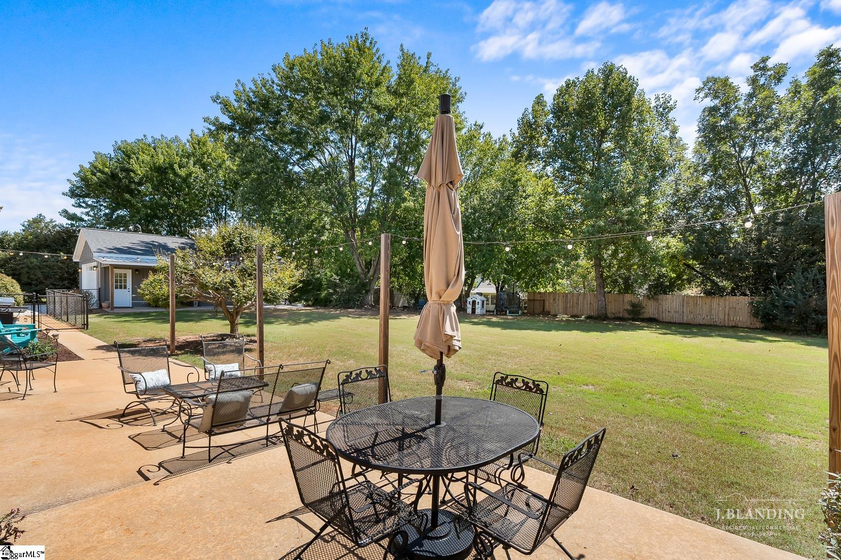 214 Devon Way Property Photo 34