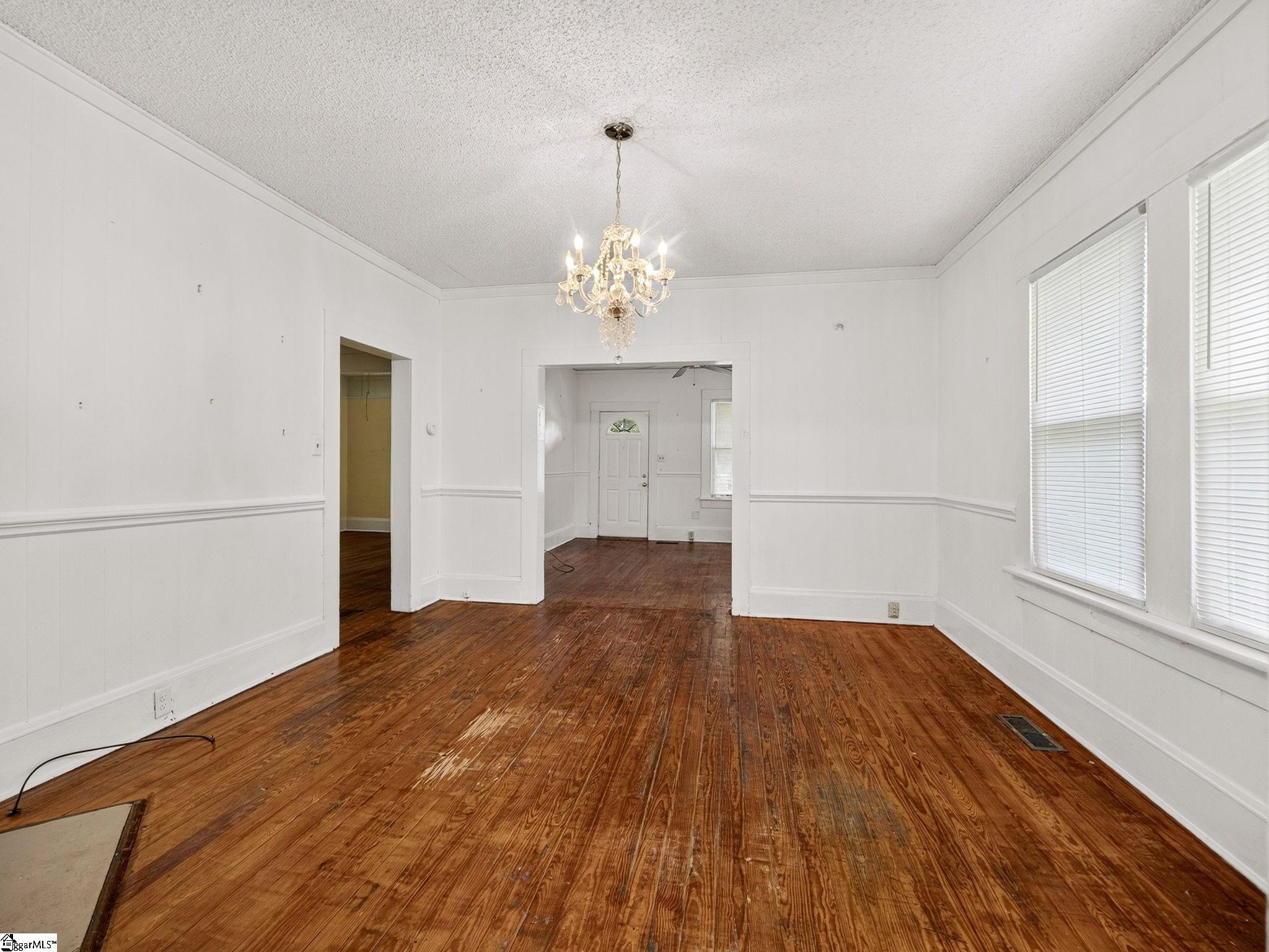 642 S Irwin Avenue Property Photo 12