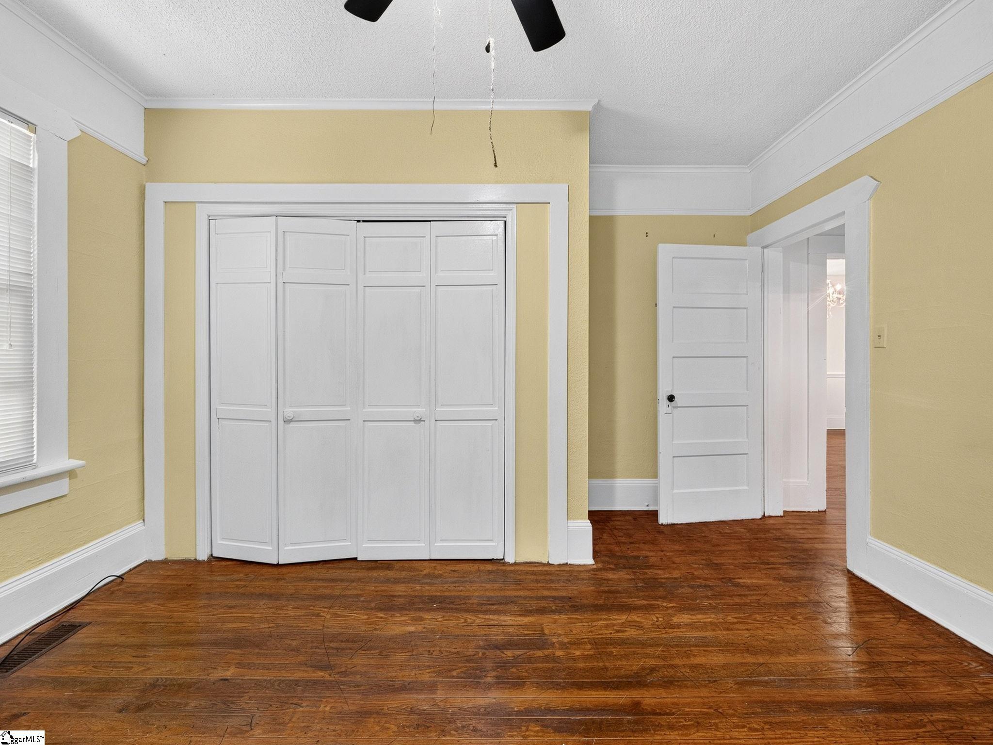 642 S Irwin Avenue Property Photo 14