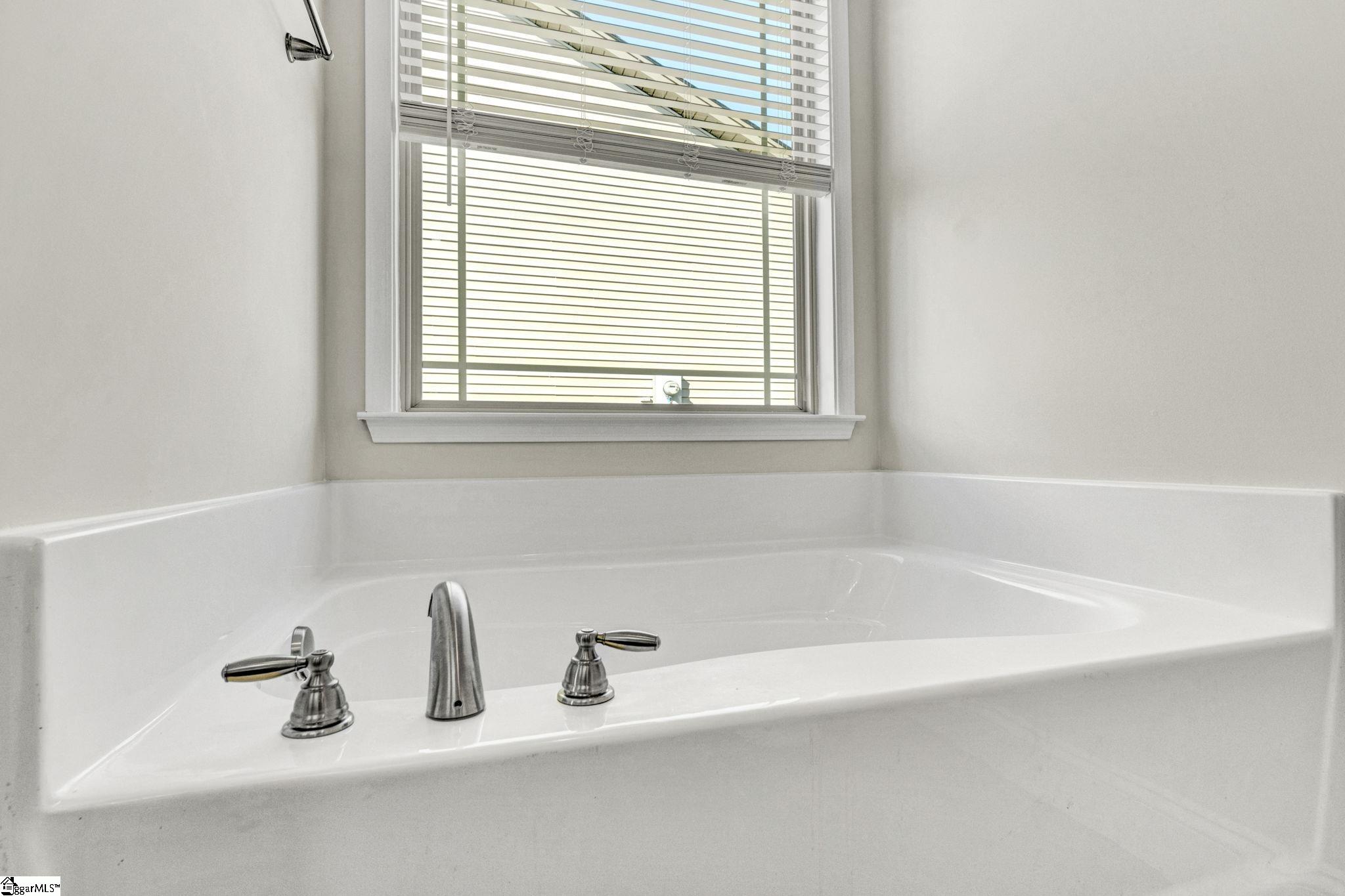 155 Norfolk Circle Property Photo 23