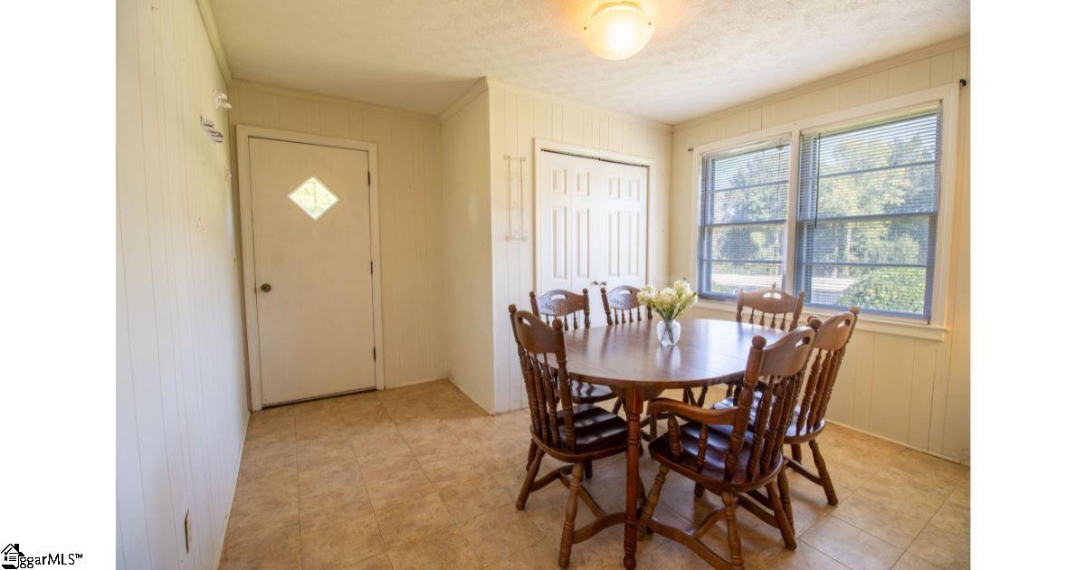 410 Mcelhaney Road Property Photo 4