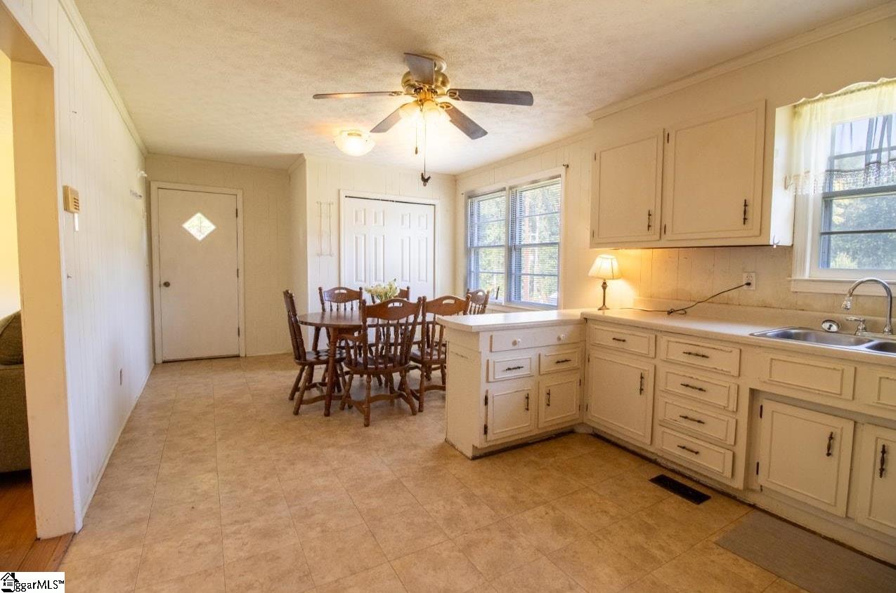 410 Mcelhaney Road Property Photo 5