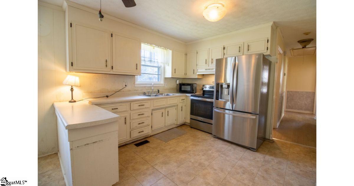 410 Mcelhaney Road Property Photo 6