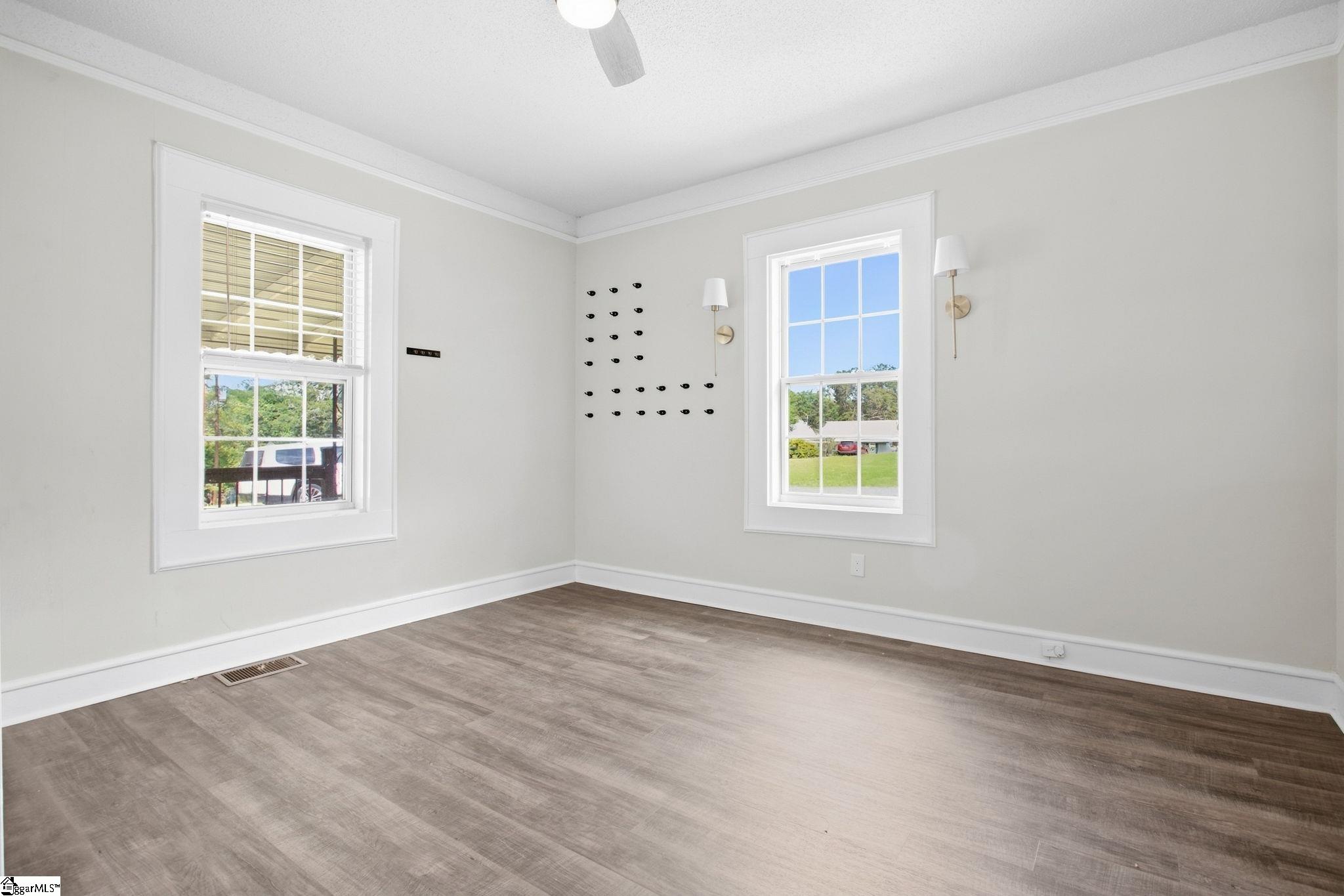 19 Clemson Street Property Photo 11