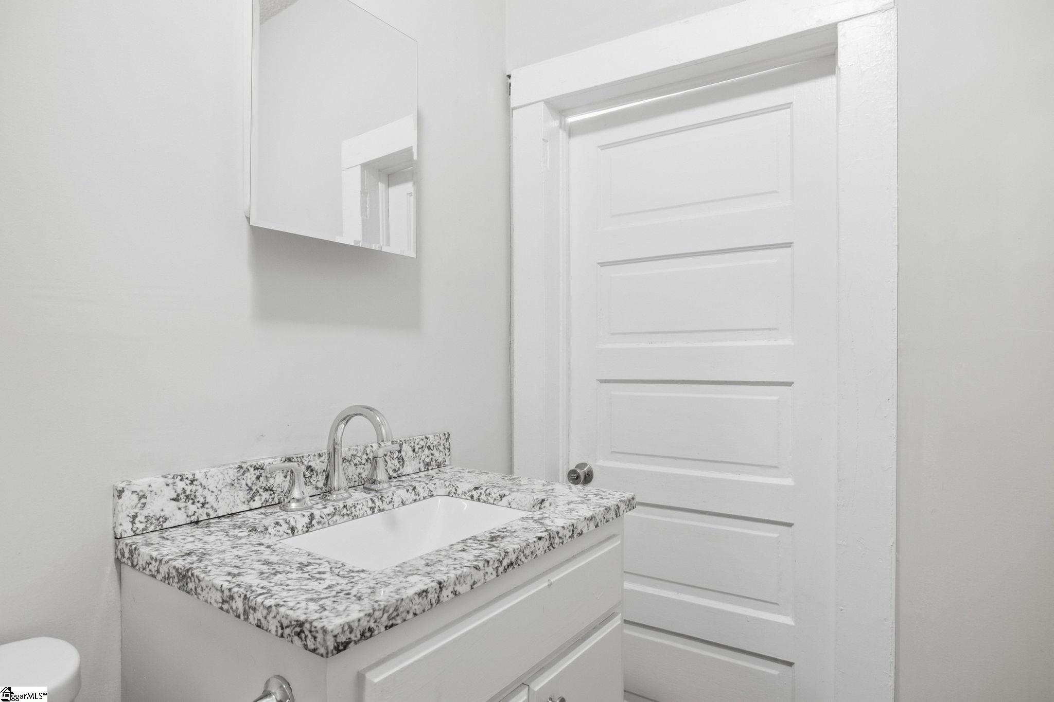 19 Clemson Street Property Photo 15