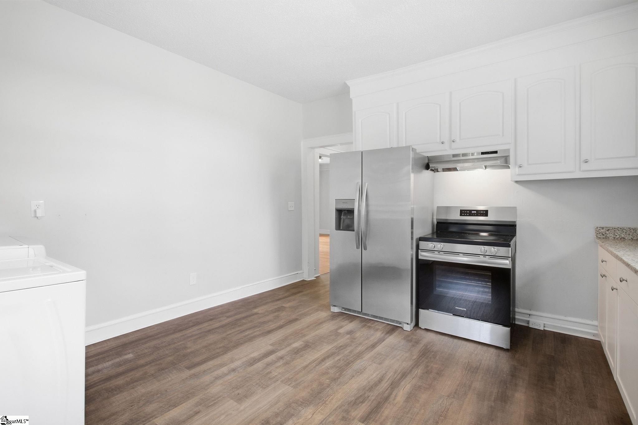 19 Clemson Street Property Photo 19