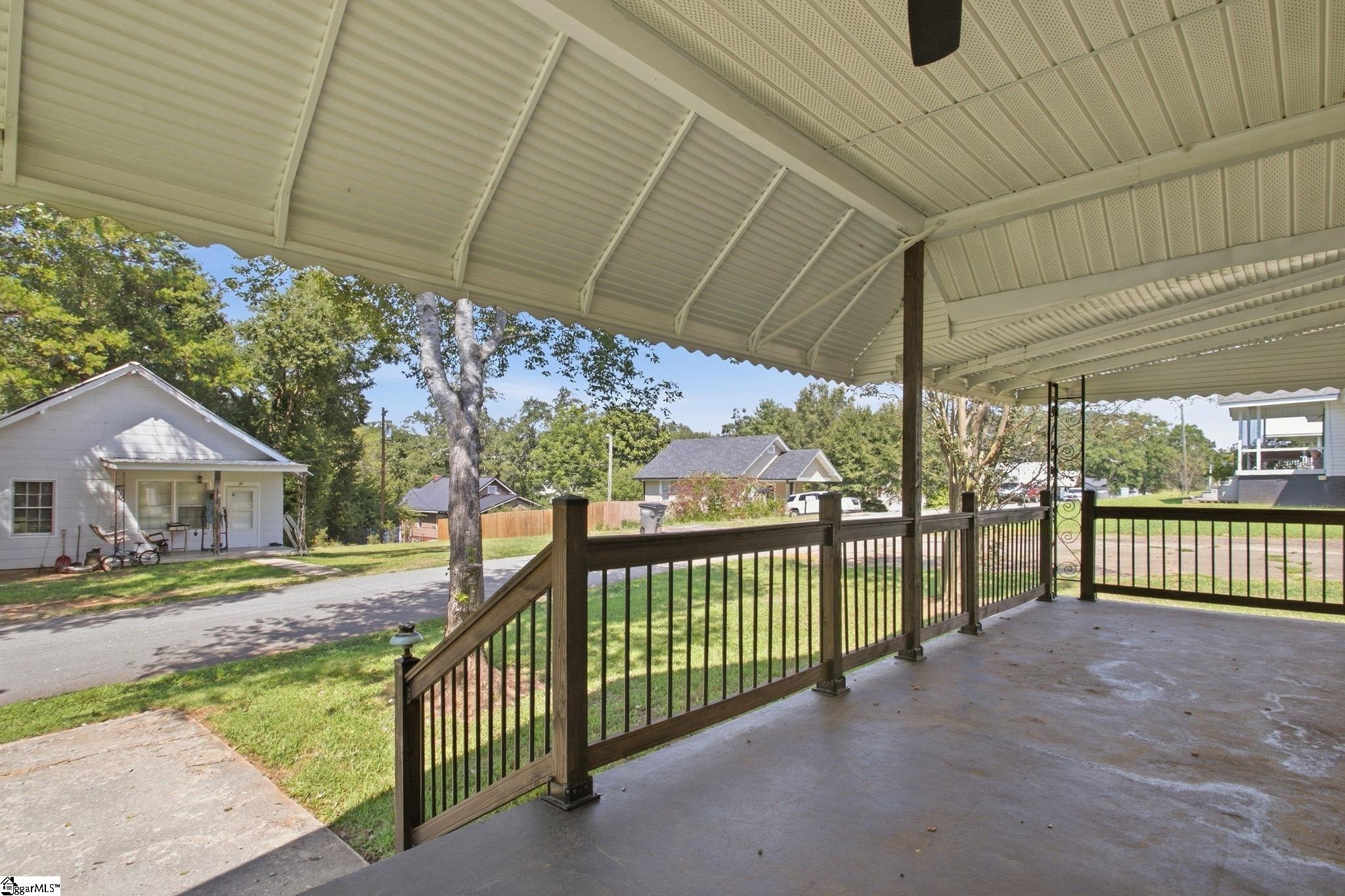 19 Clemson Street Property Photo 24