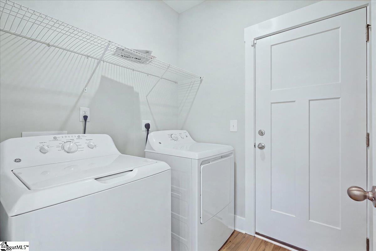 101 Beaverdam Creek Drive Property Photo 12
