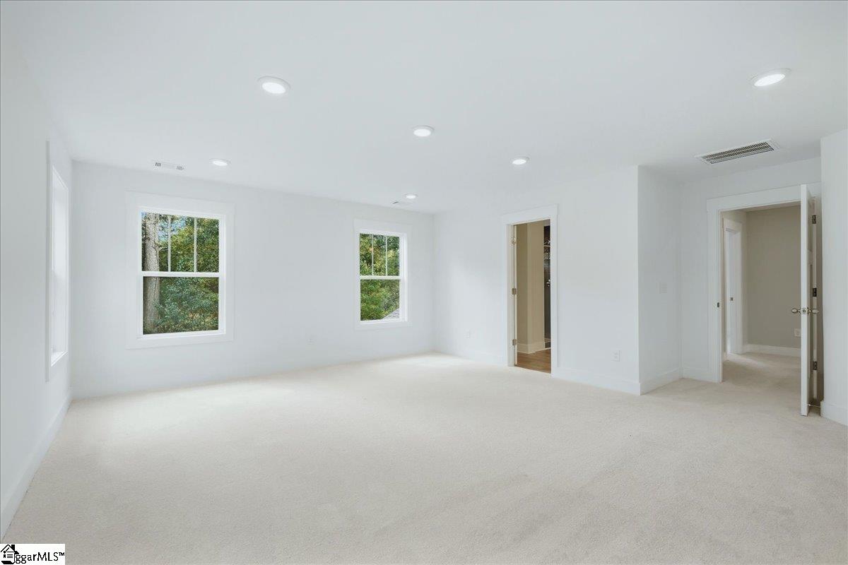 101 Beaverdam Creek Drive Property Photo 13