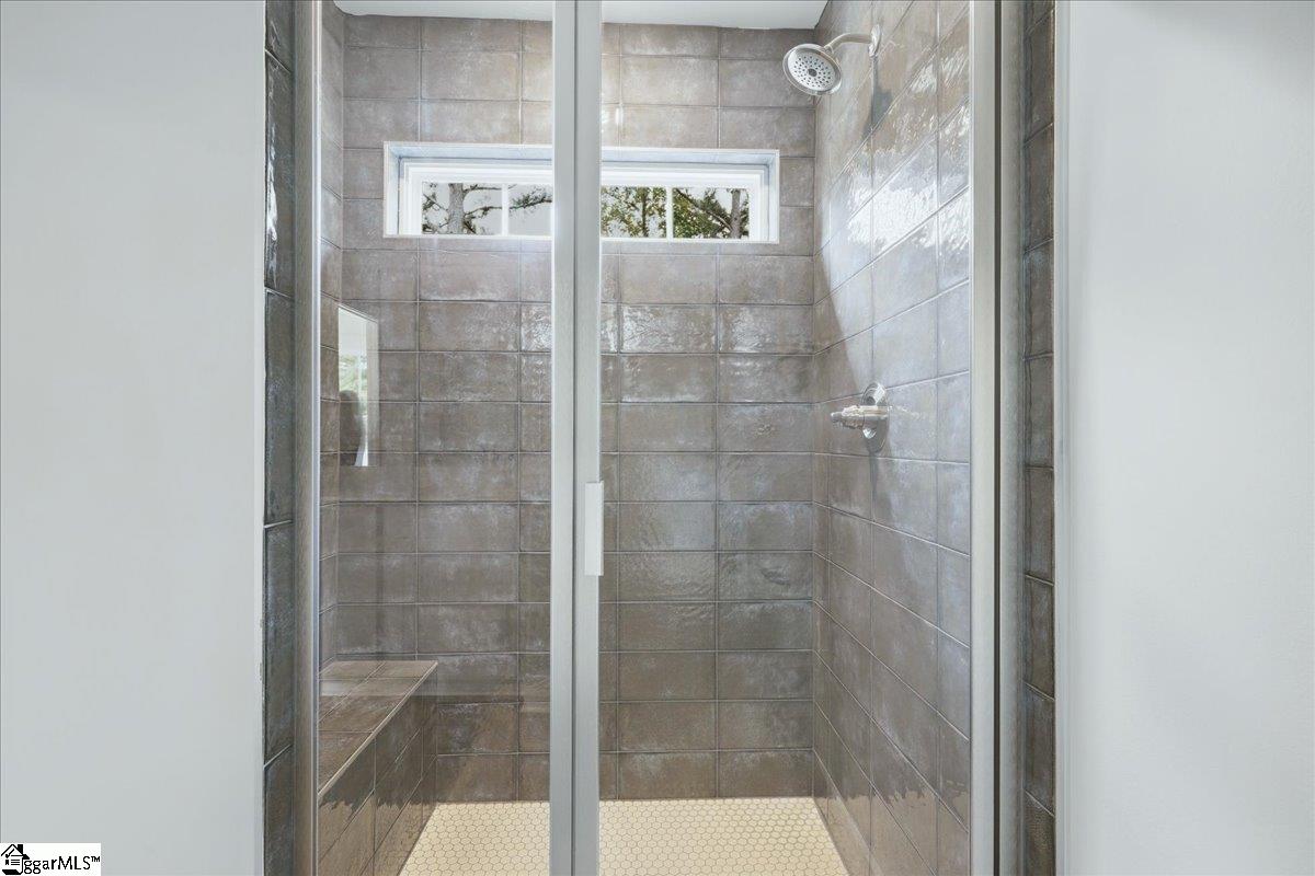 101 Beaverdam Creek Drive Property Photo 18