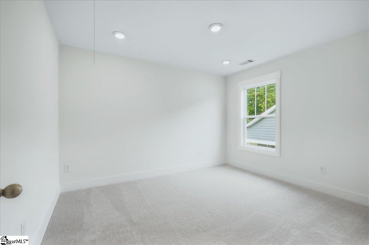 101 Beaverdam Creek Drive Property Photo 20