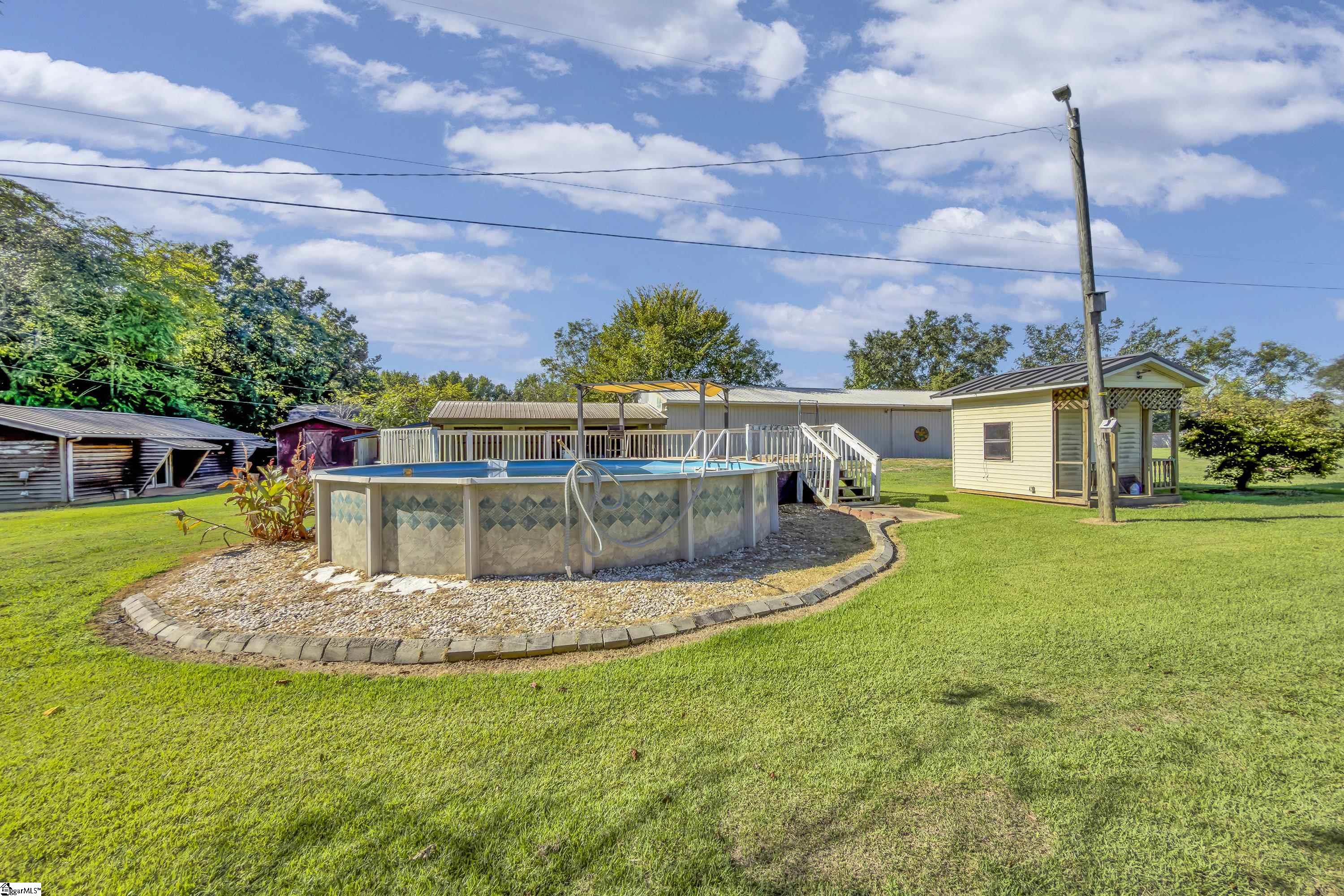 619 Foster Road Property Photo 30