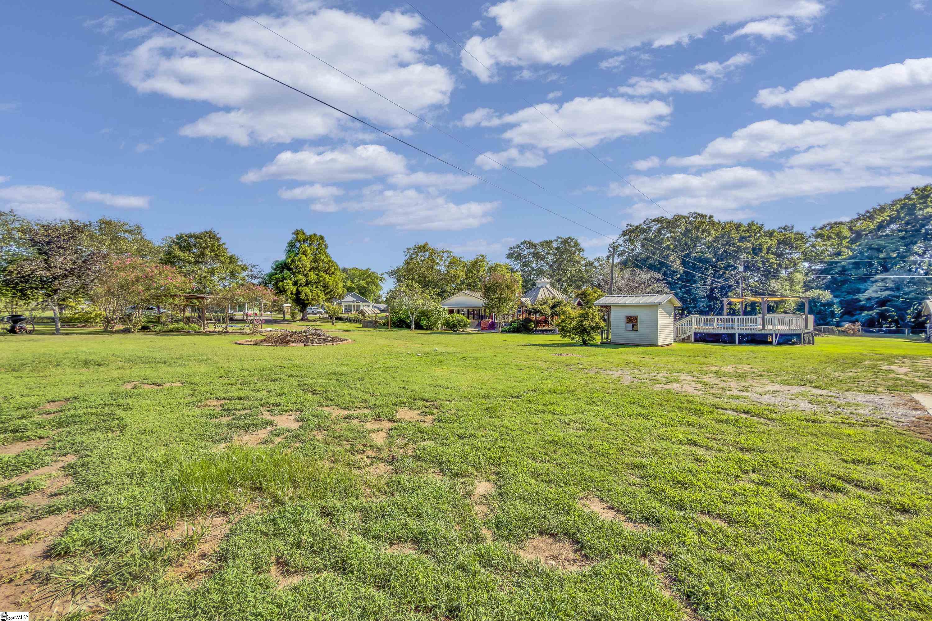 619 Foster Road Property Photo 34