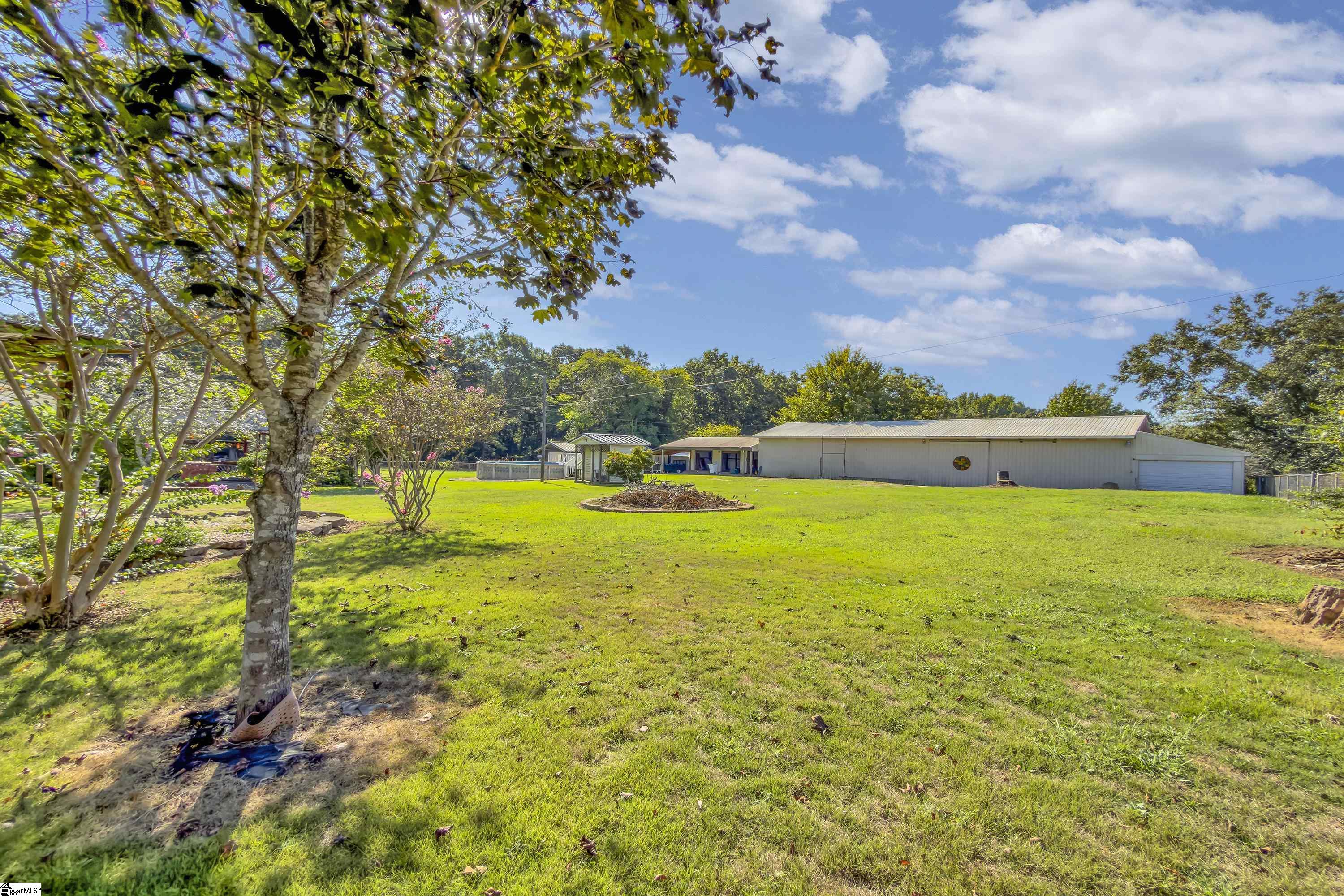 619 Foster Road Property Photo 36
